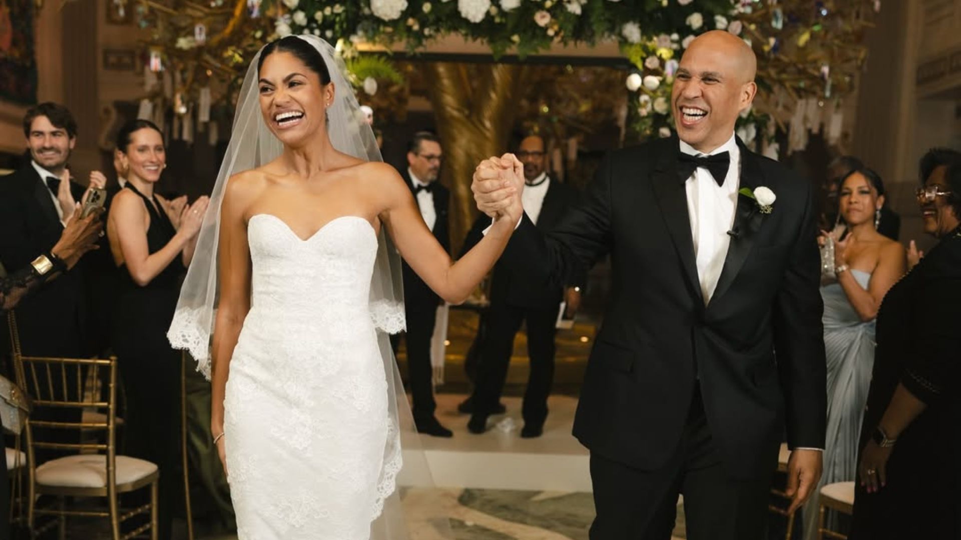 Alexis Lewis and Cory Booker (Image via Instagram/corybooker)