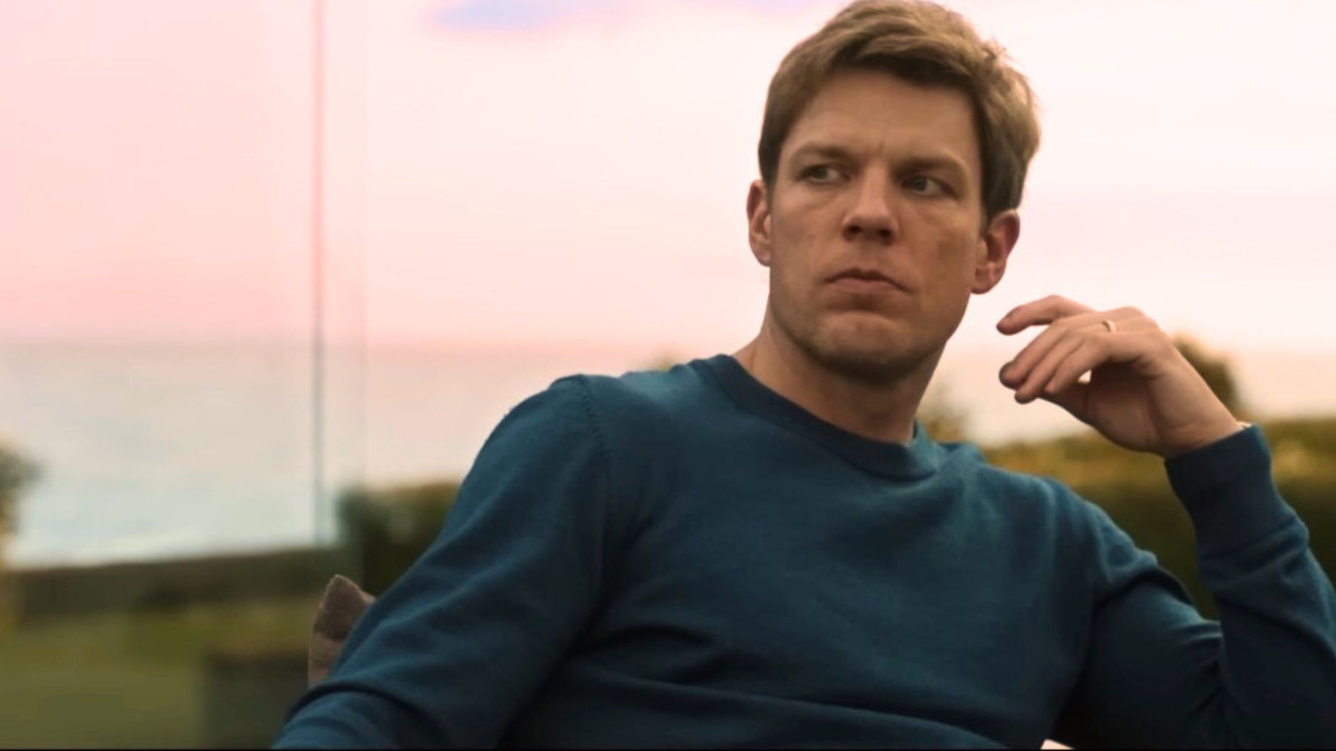 Jake Lacy plays Peter Irvine in All Her Fault (Image Via YouTube/@Peacock)