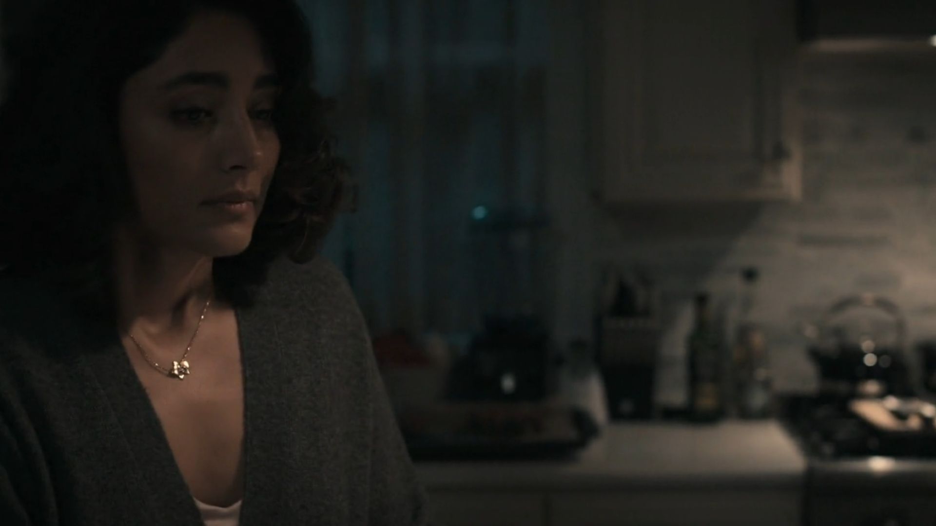 A still from Invasion Season 1 Episode 1 (Image Via: Apple TV)