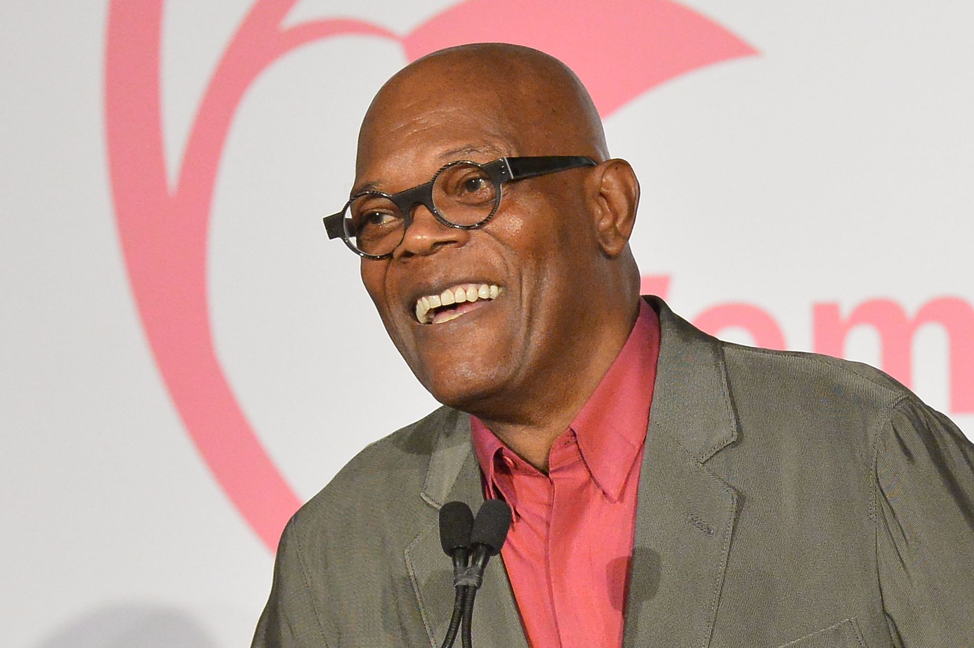 Women&#039;s Guild Cedars-Sinai Spring Luncheon - Source: Getty