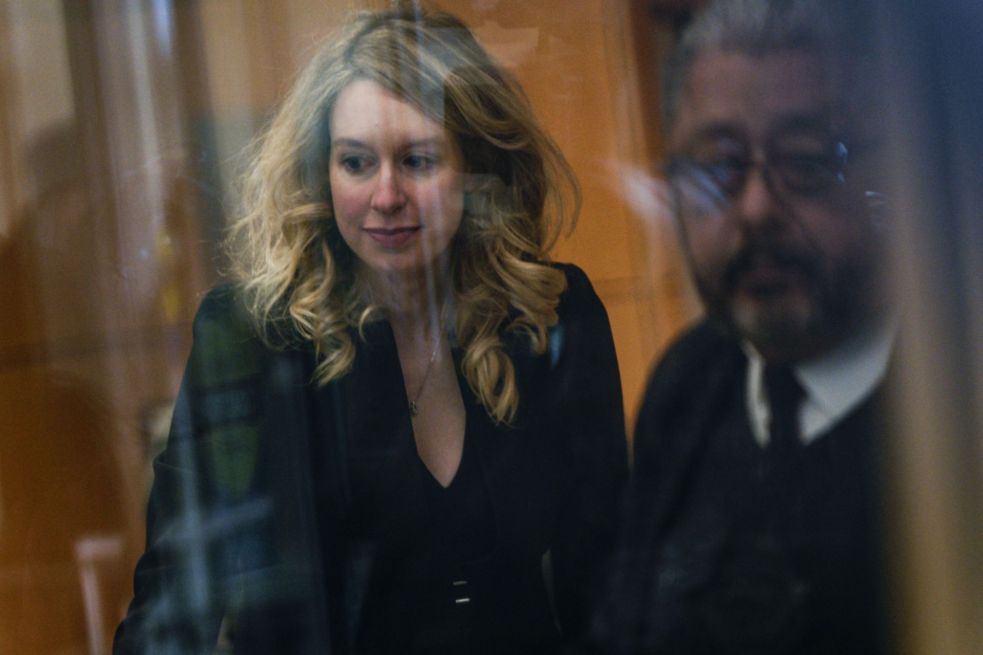 Disgraced Theranos Founder Elizabeth Holmes Appears In Court For A Restitution Hearing - Source: Getty