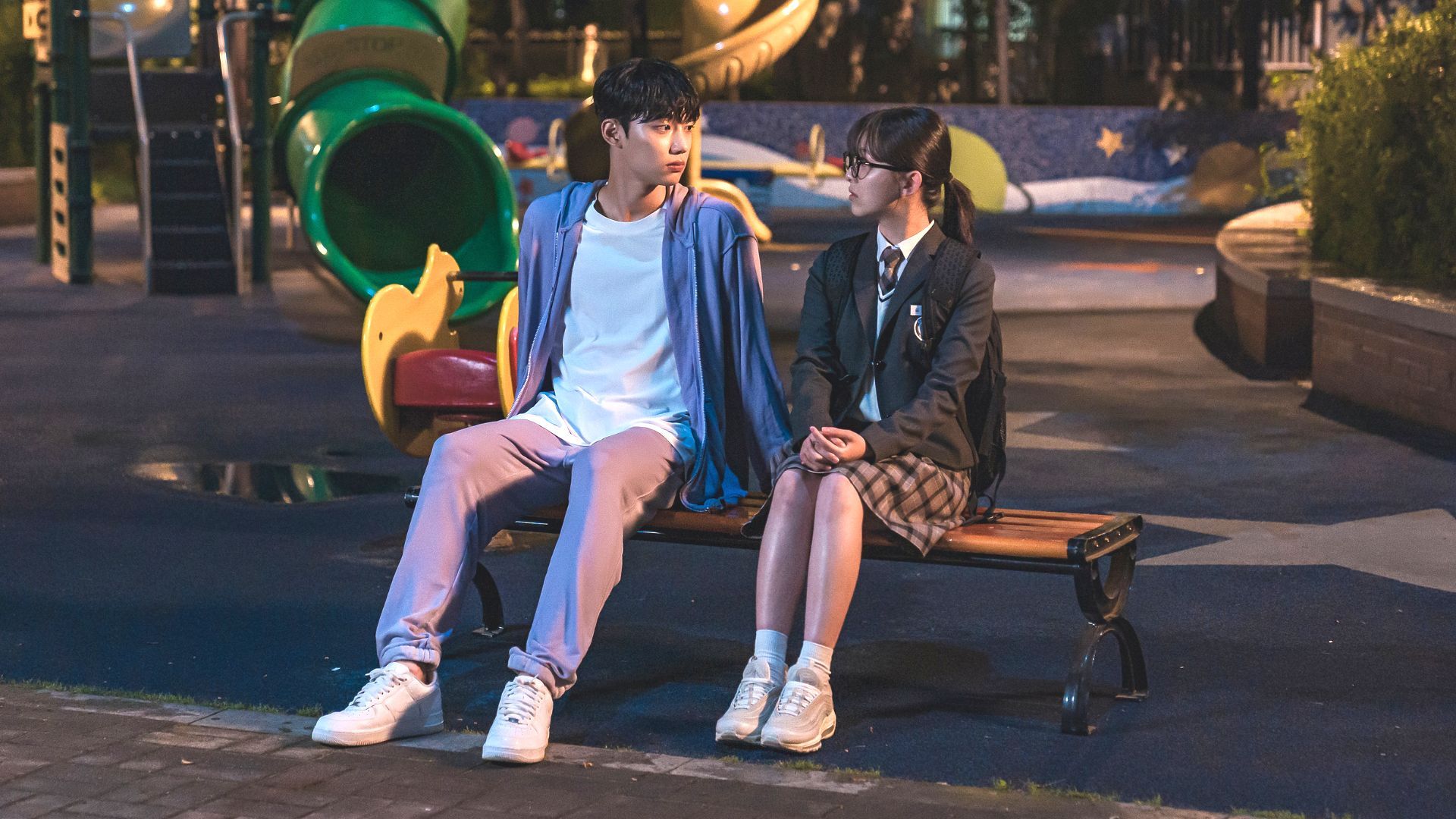 Gi-jung spends time with U-yeon (Image via X @SpiritFingersDO)