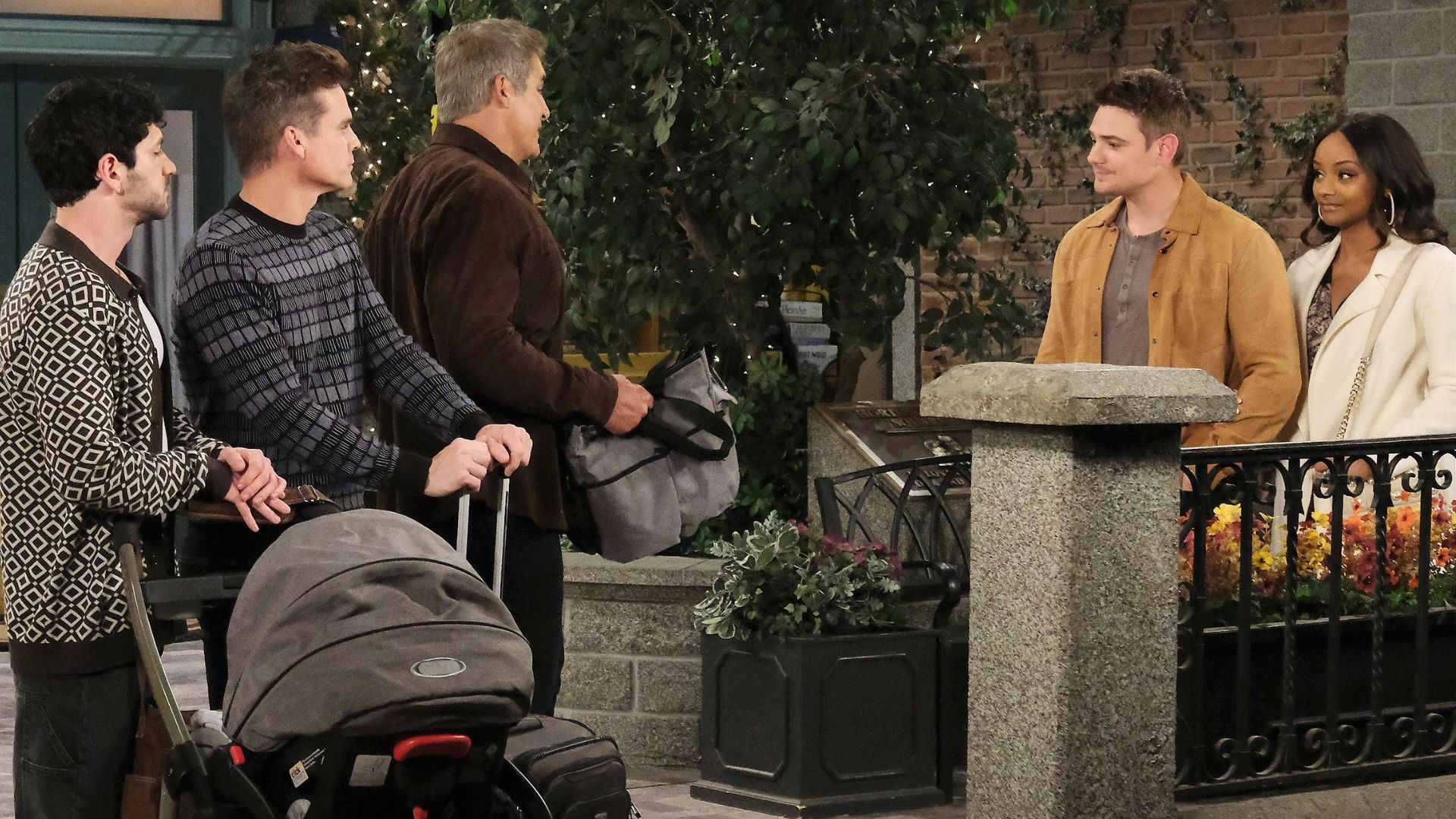 The Hernandez clan says goodbye to Tesoro | Image: JPI