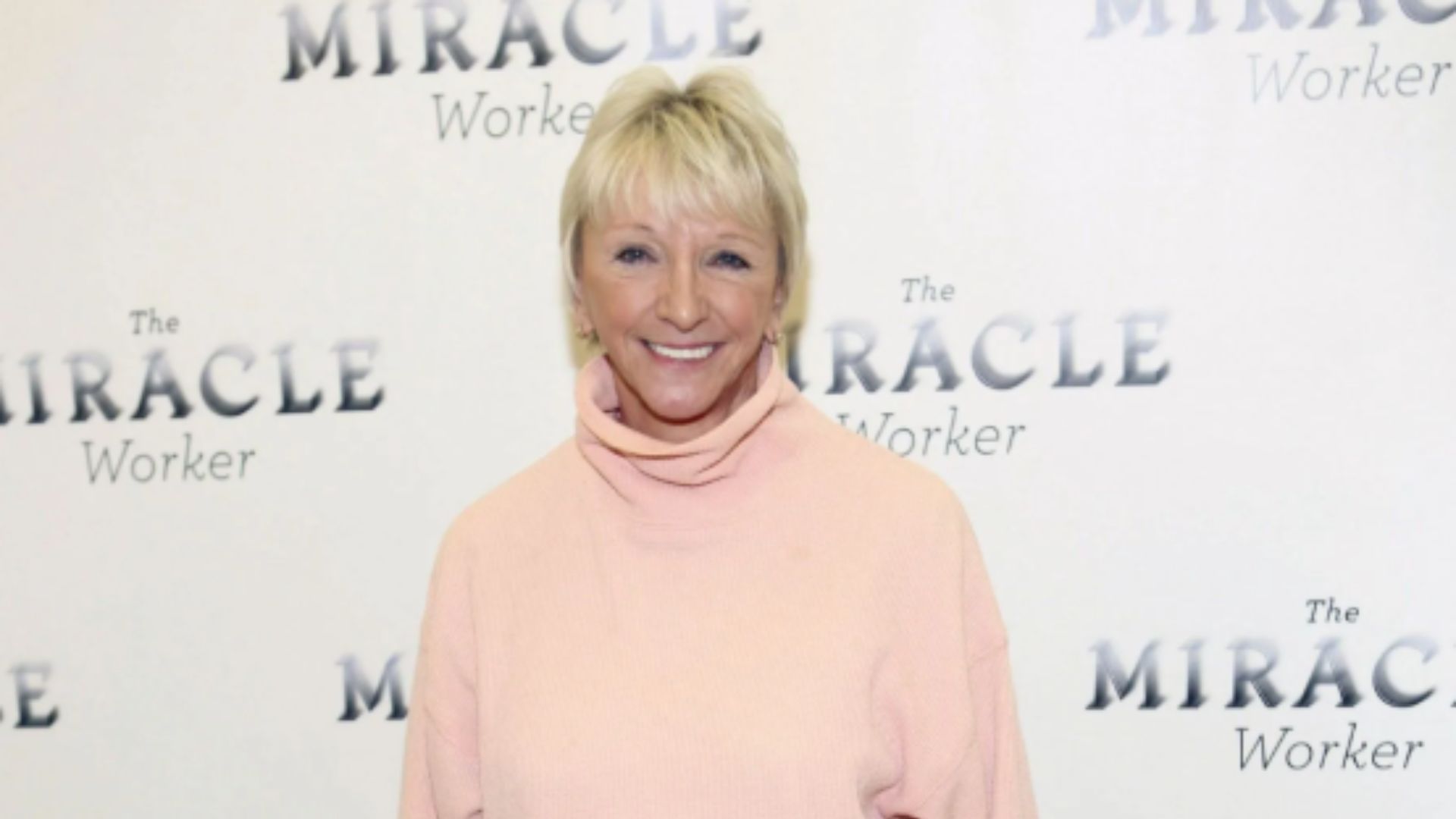 Elizabeth Franz (Image via Getty)