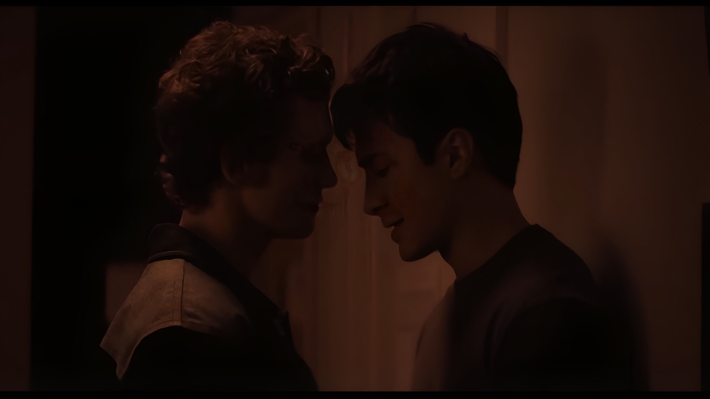 Heated rivalry ( Image via YouTube / Crave )