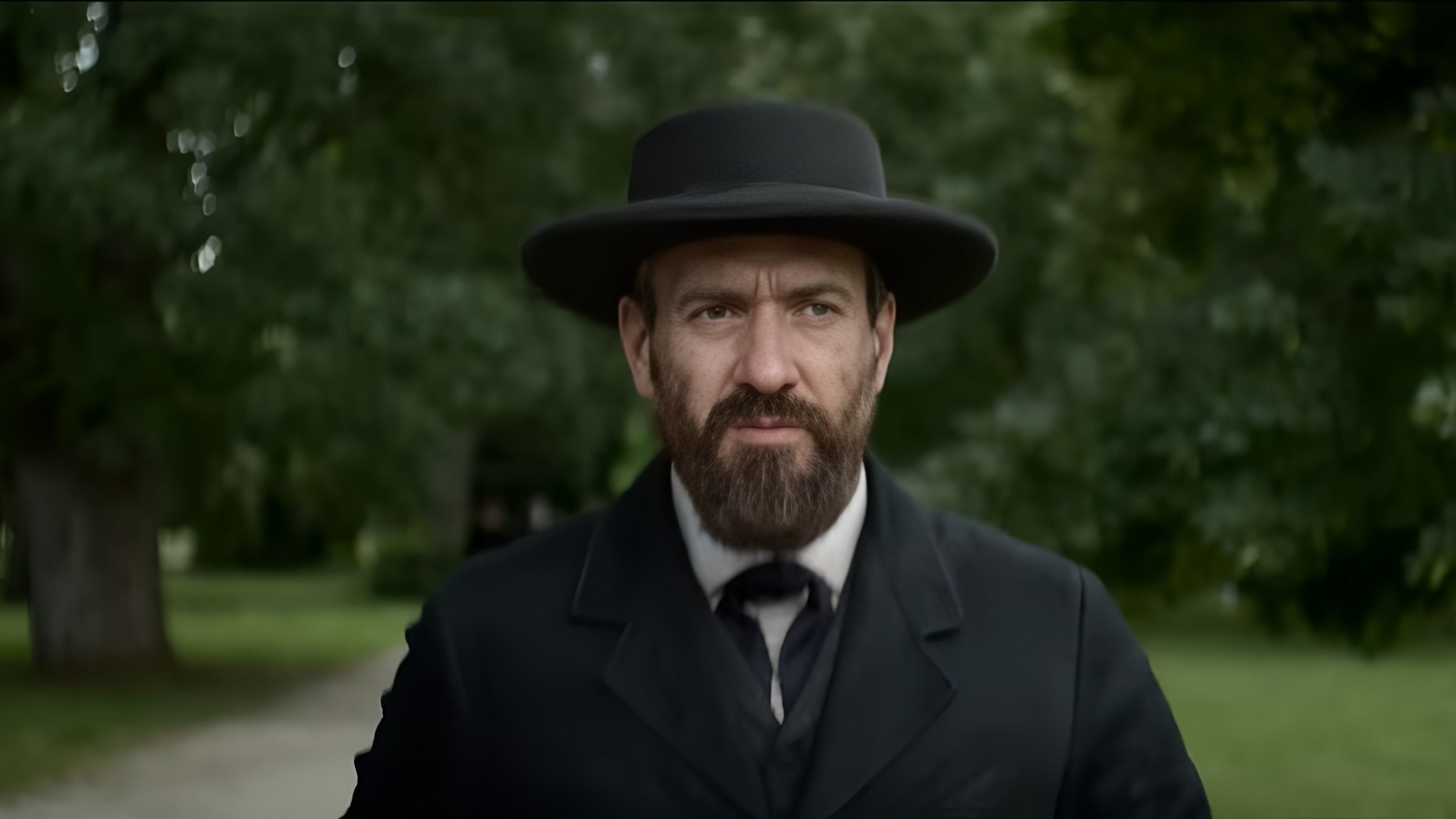 Bradley Whitford ( Image via YouTube / Netflix )