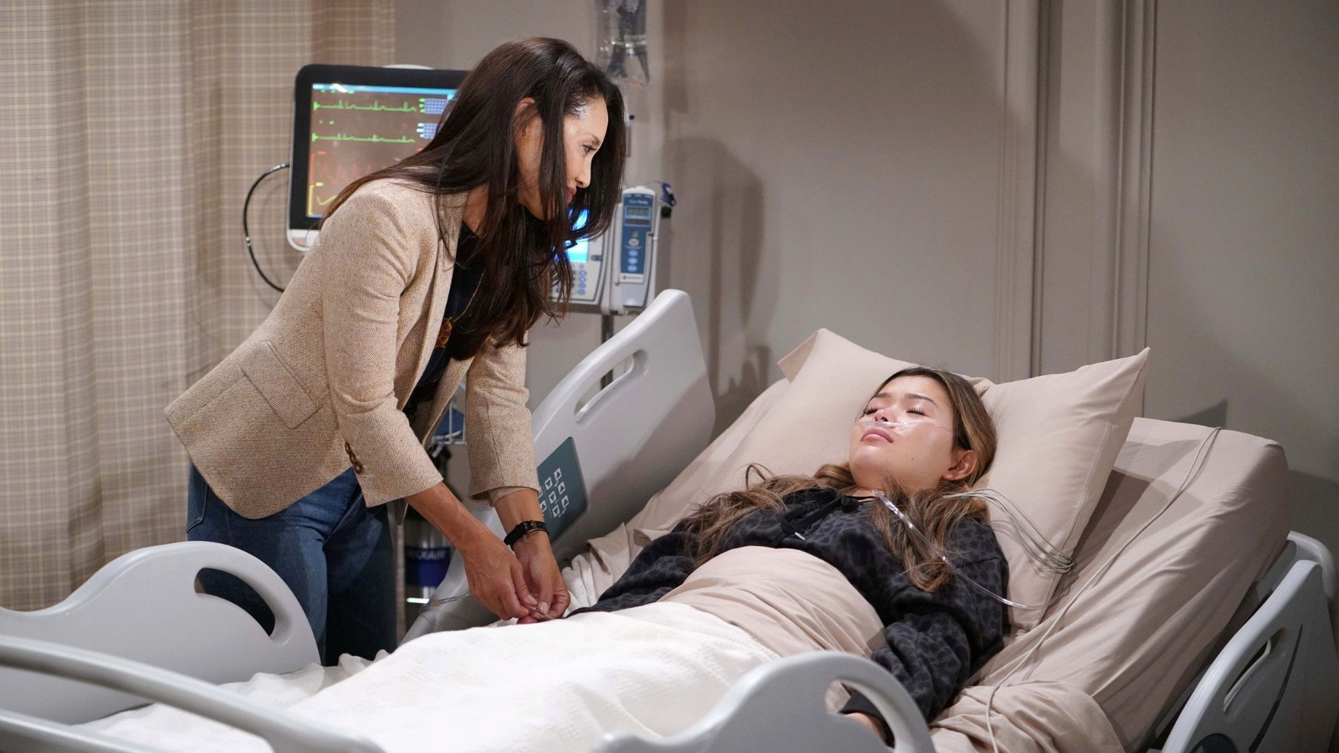 The Bold and the Beautiful: Luna recovering at home, watched by Poppy | Image: JPI