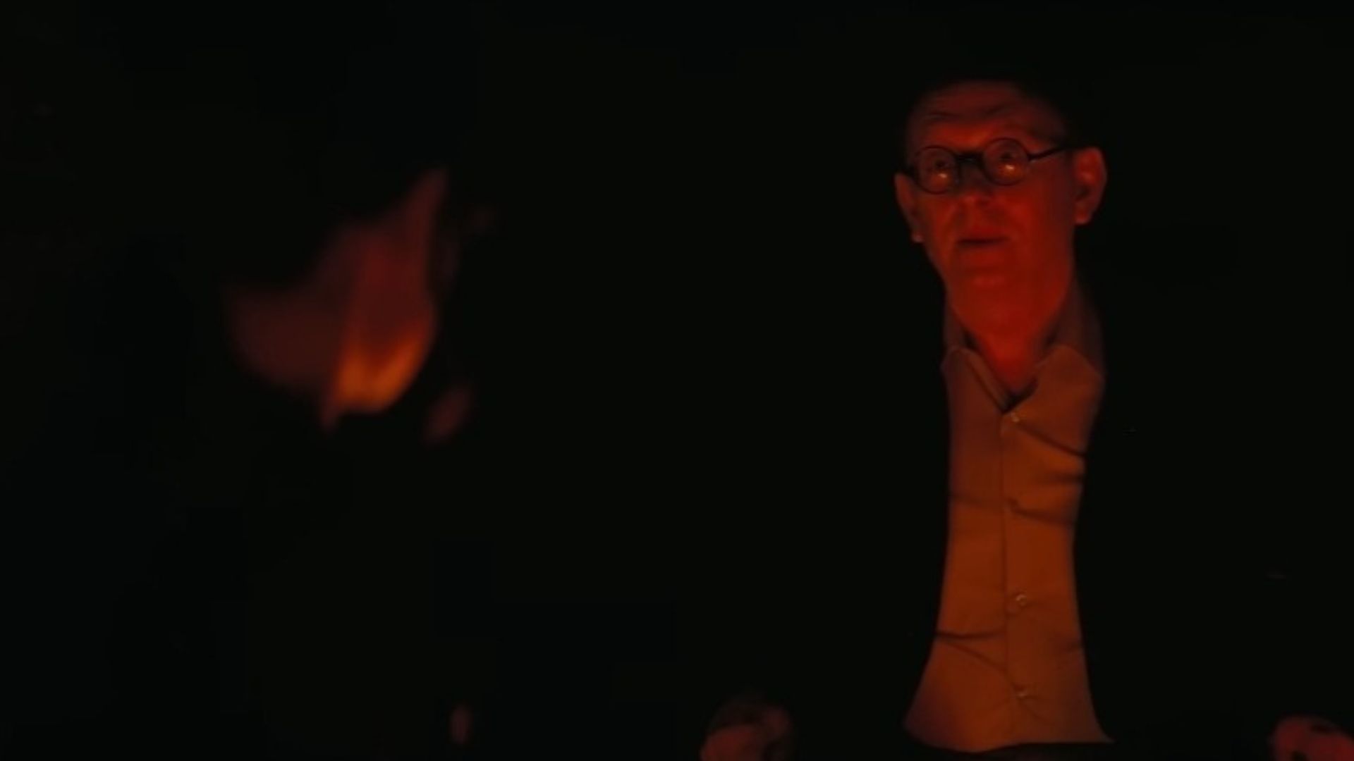 Michael Emerson as Dr. Siggi in Season 1 Episode 2 (Image Via YouTube/Prime Video)