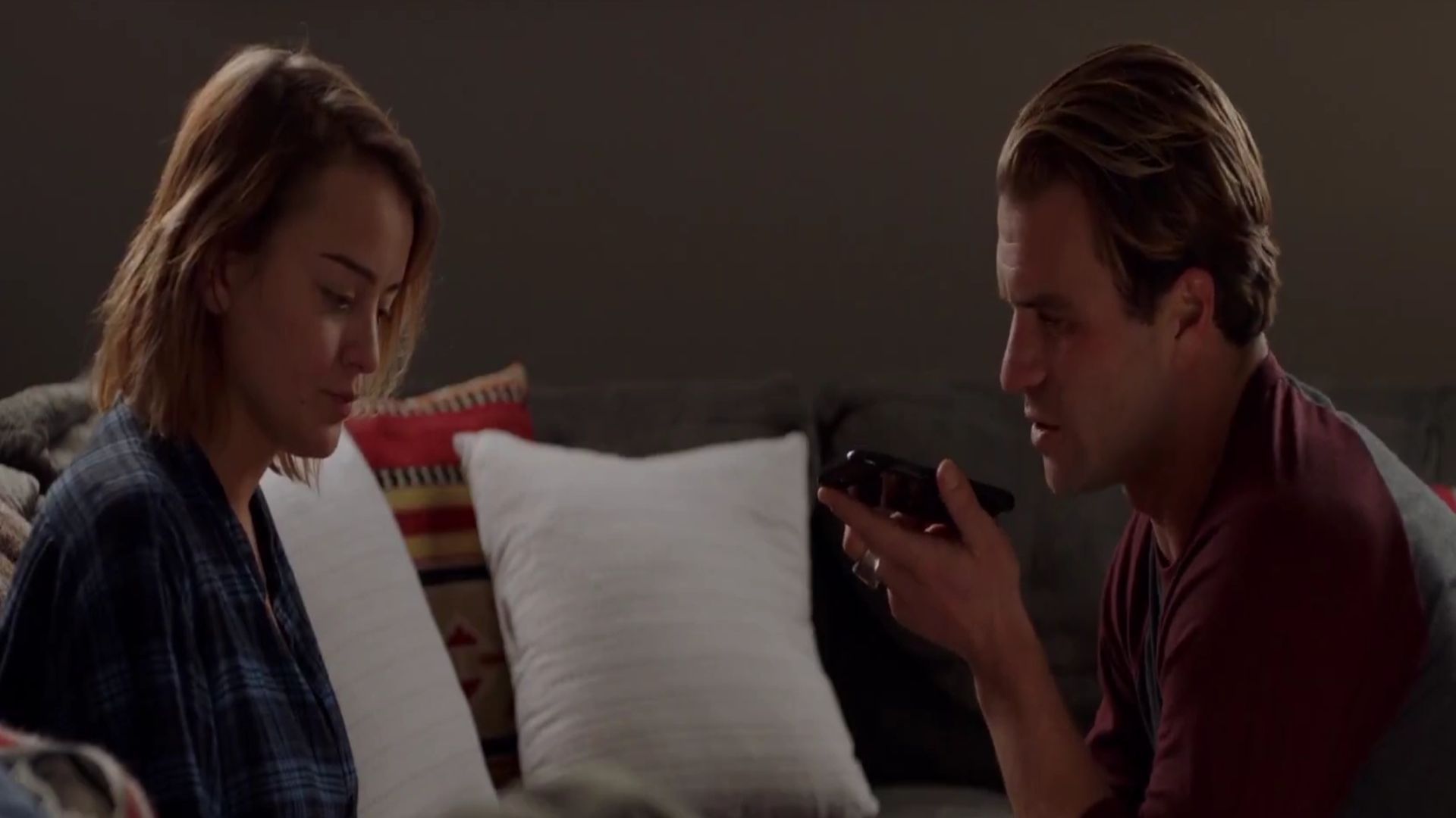 Breaking &amp; Exiting | Image Via: Kali Pictures