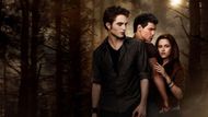 Edward, Bella and Jacob from Twilight: New Moon (Image via Netflix)