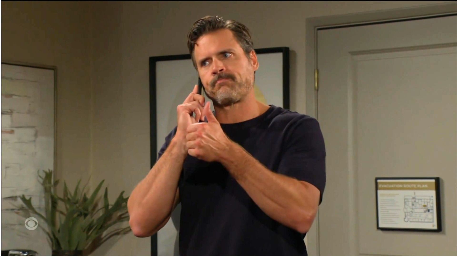 Nick gave his father Victor the thumbs up that Noah was safe on The Young and the Restless | Image: CBS