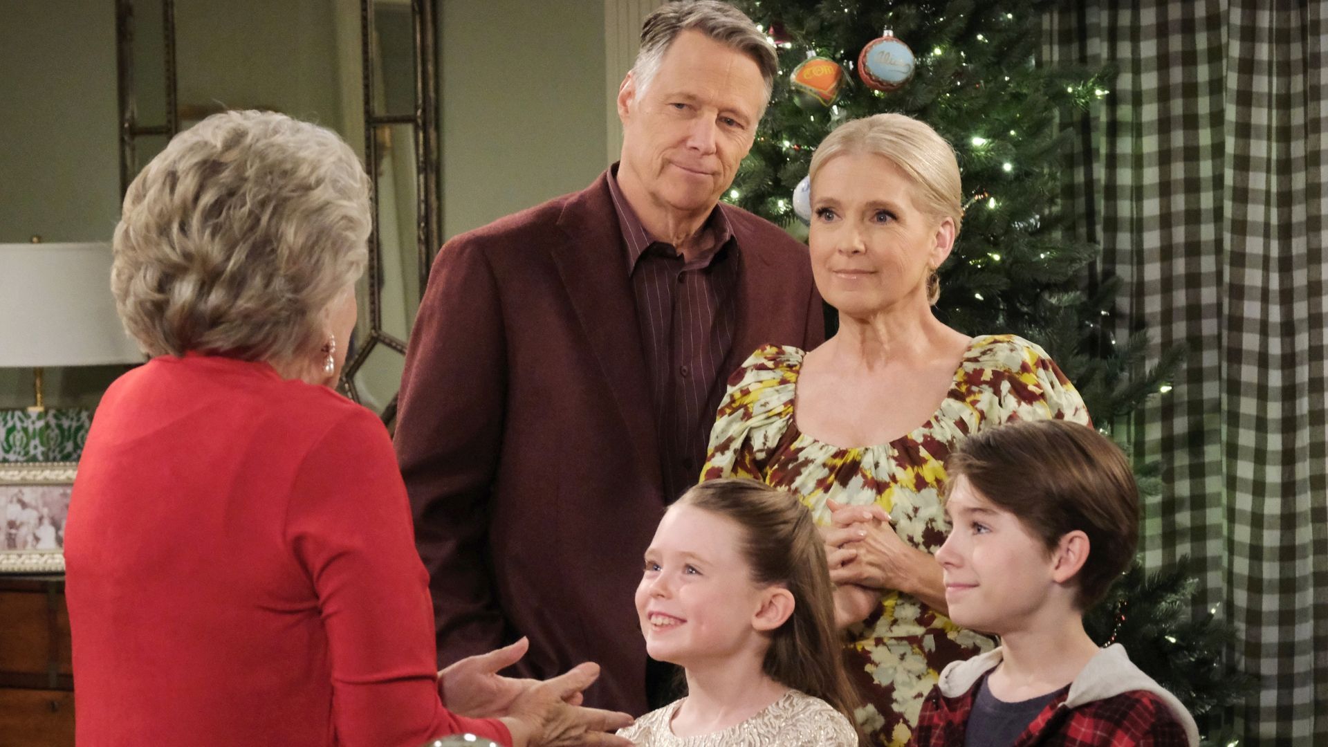 Jack and Jennifer bring the kids home | Image: JPI