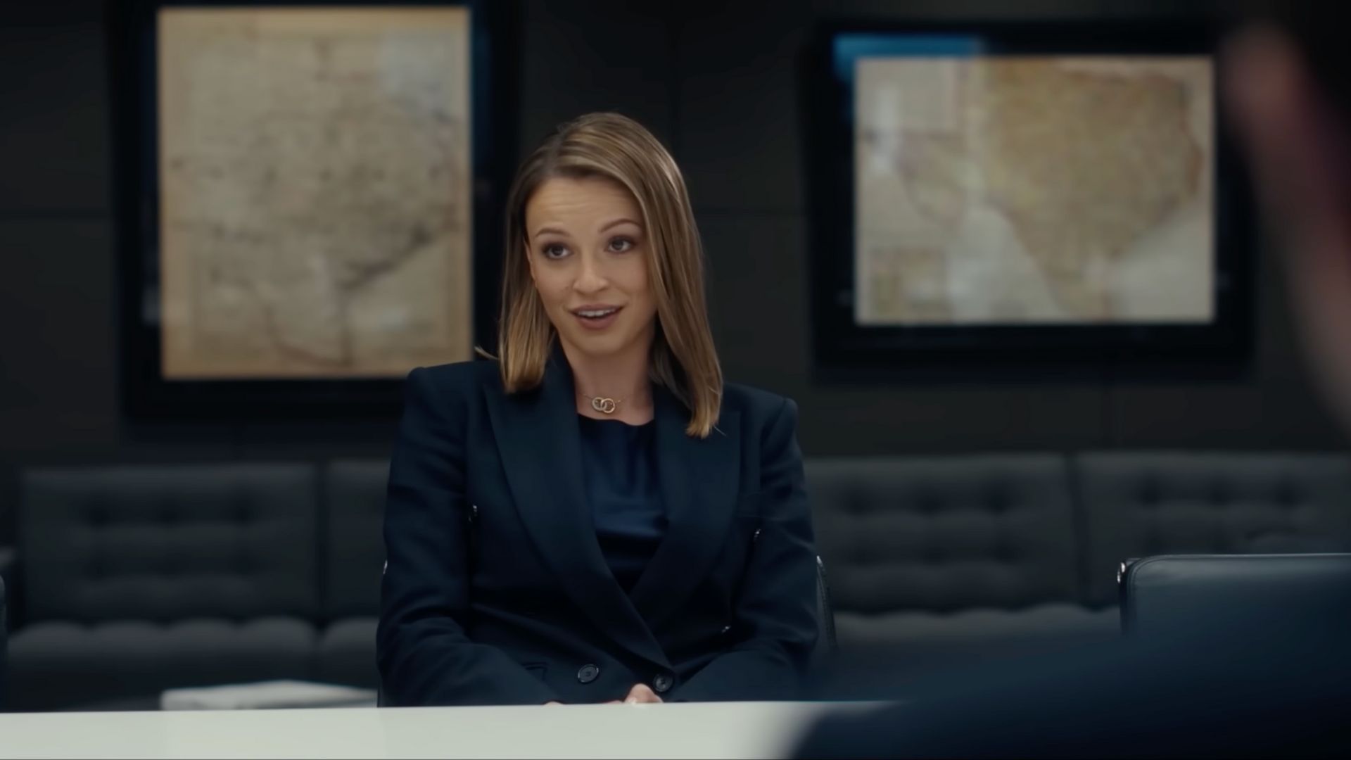 Rebecca Falcone played by Kayla Wallace in Landman (Image via YouTube/Landman Official)