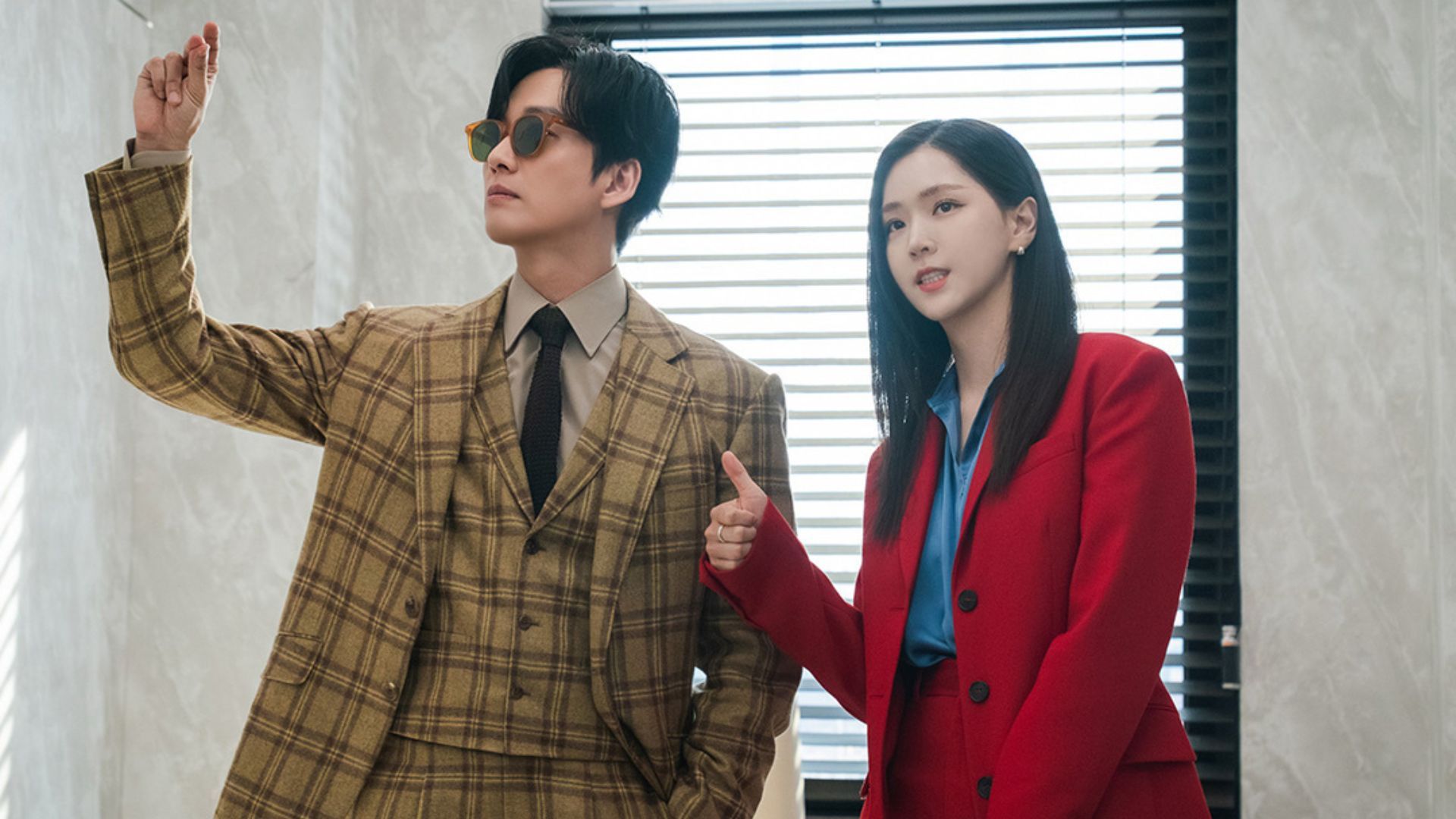 One Dollar Lawyer cameo in Dynamite Kiss episode 9