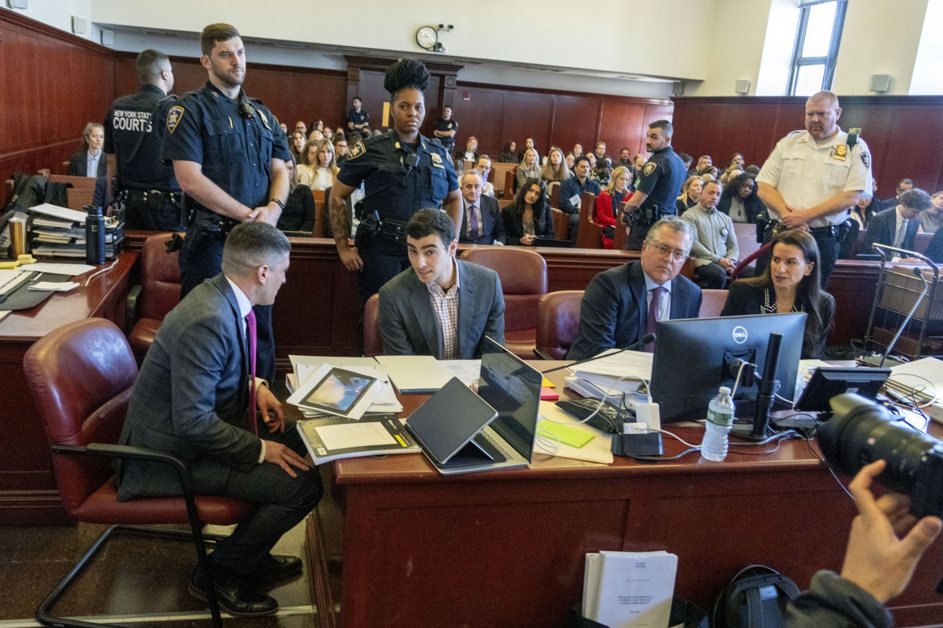 Luigi Mangione Attends State Court Hearing In New York (Image via Getty)