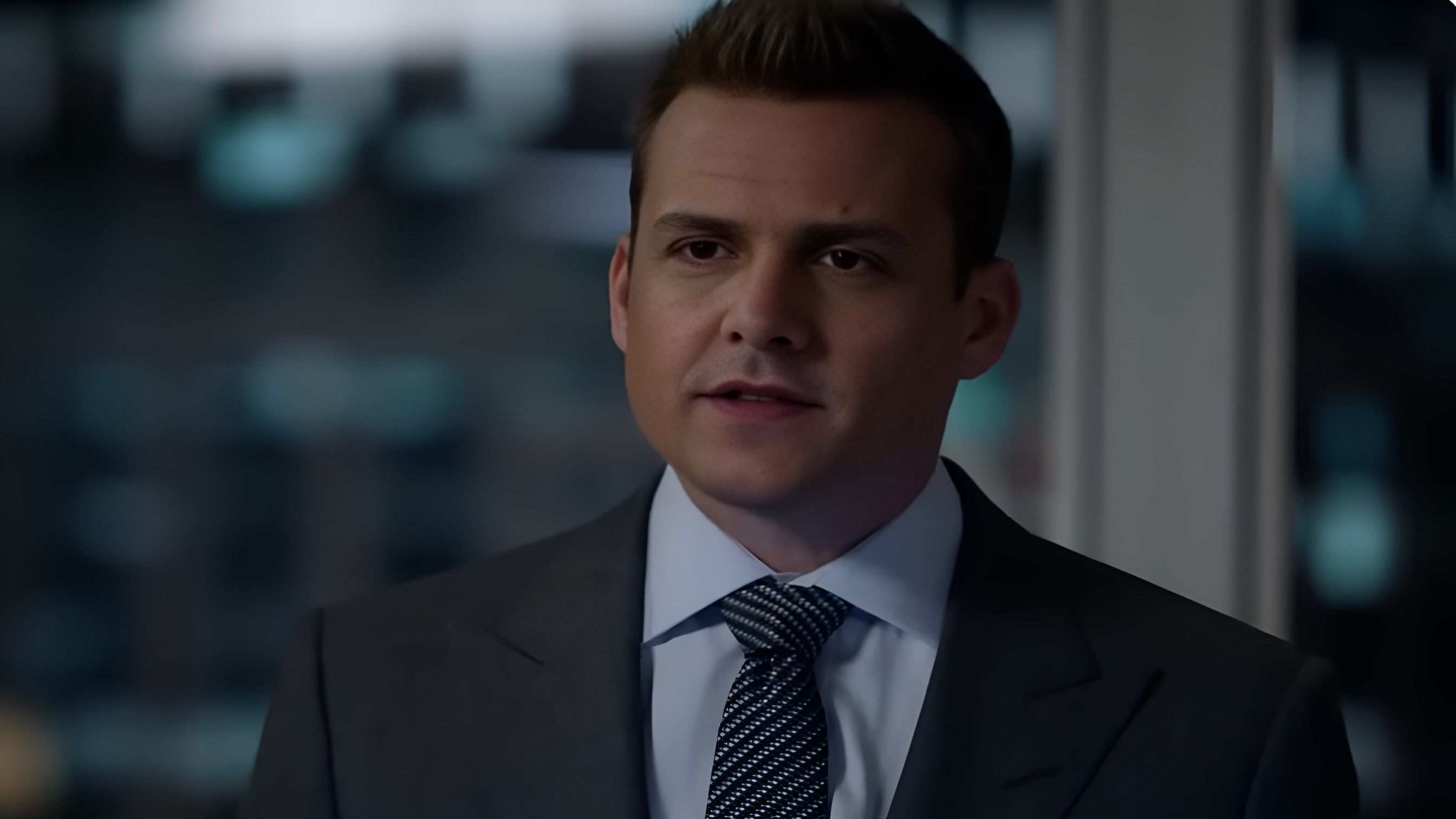 Suits Season 4 ( Image via YouTube / Suits Official )
