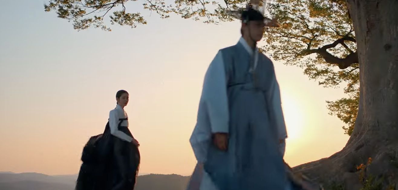 Moon River Episode 11 recap: Dal-i&rsquo;s decision changes everything for Yi Kang (Image via YouTube/ViuSingapore)