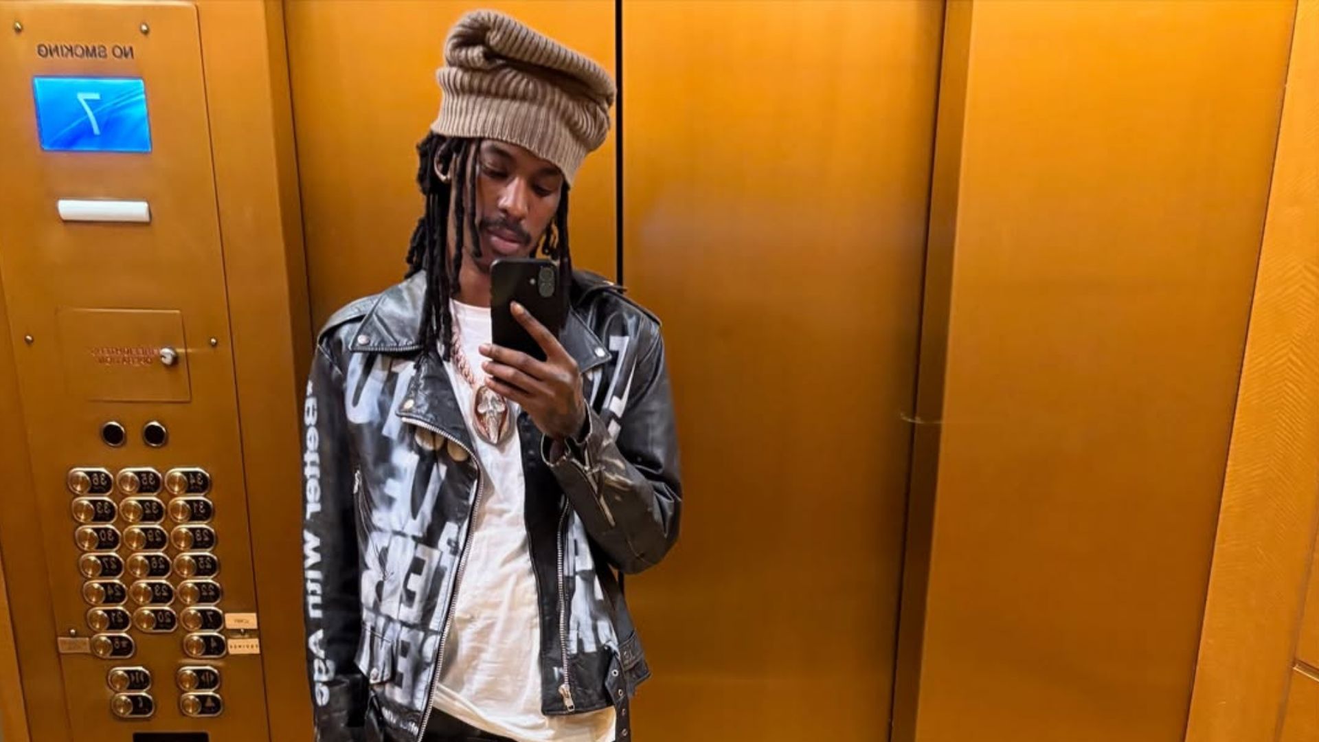 Baby Smoove poses for a photo (Instagram/babysmoove22)