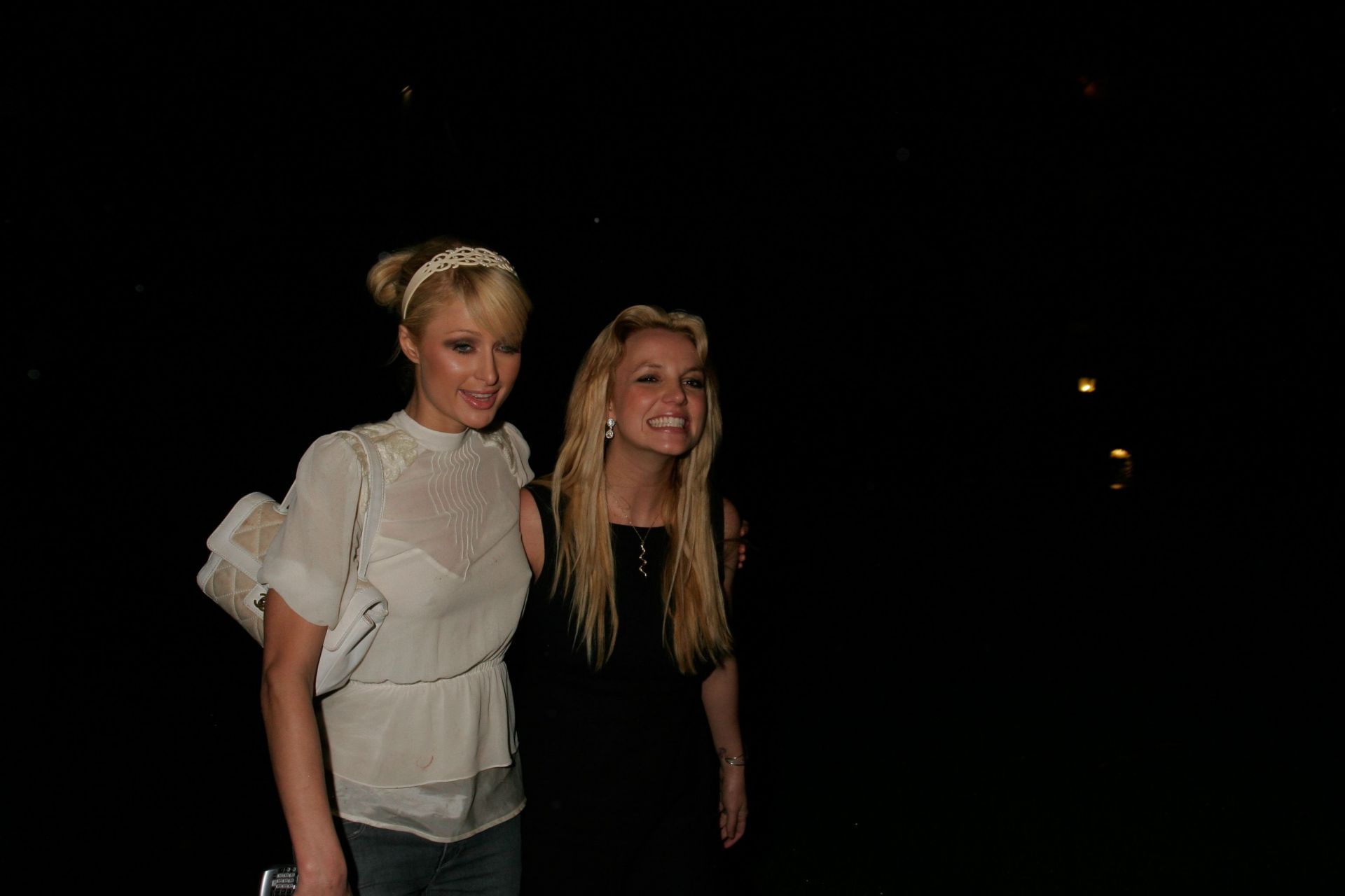 Celebrity Sightings - Bauer-Griffin - 2006 - Source: Getty