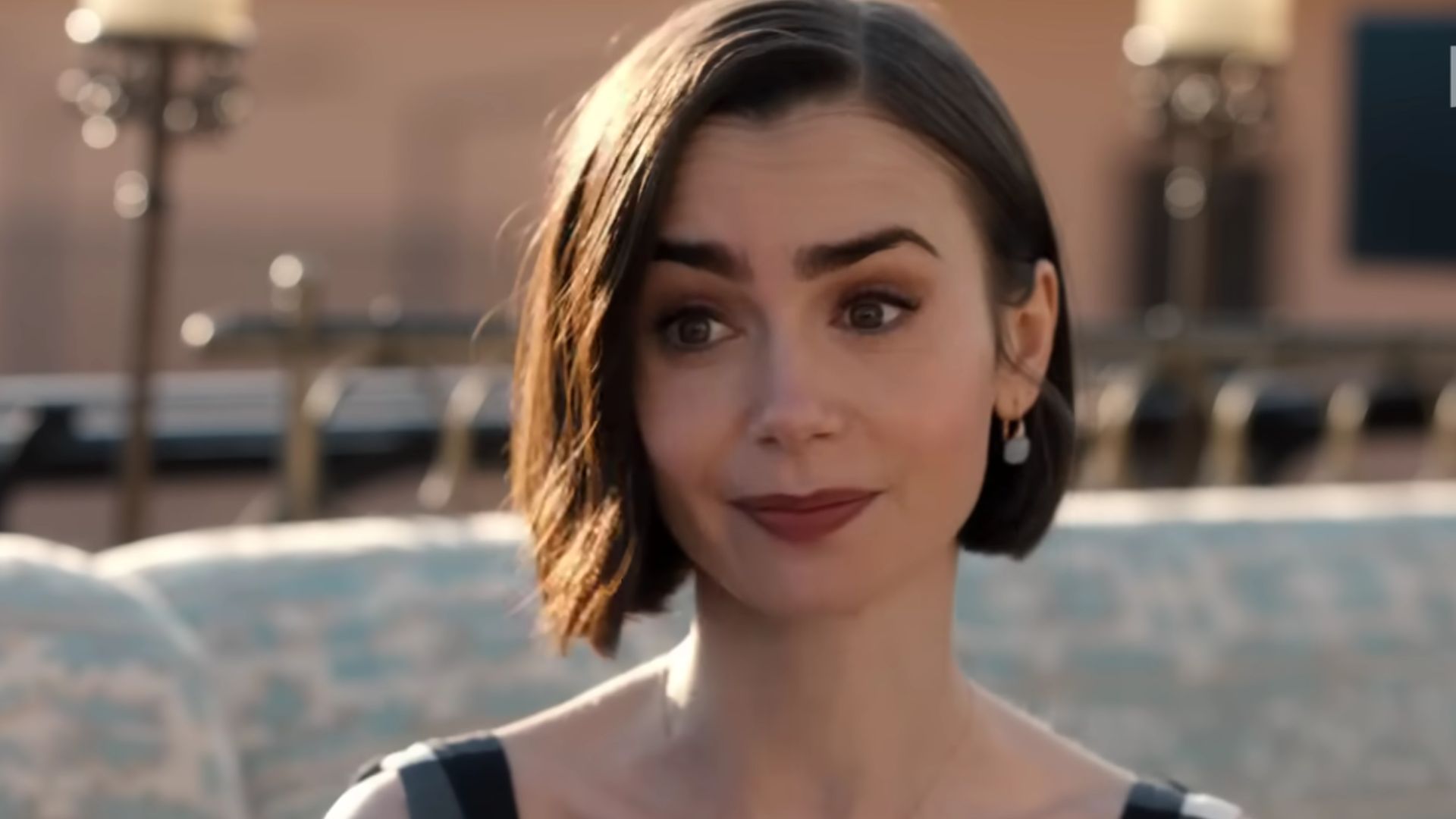 Emily Cooper (Screenshot from YouTube/@ Netflix)