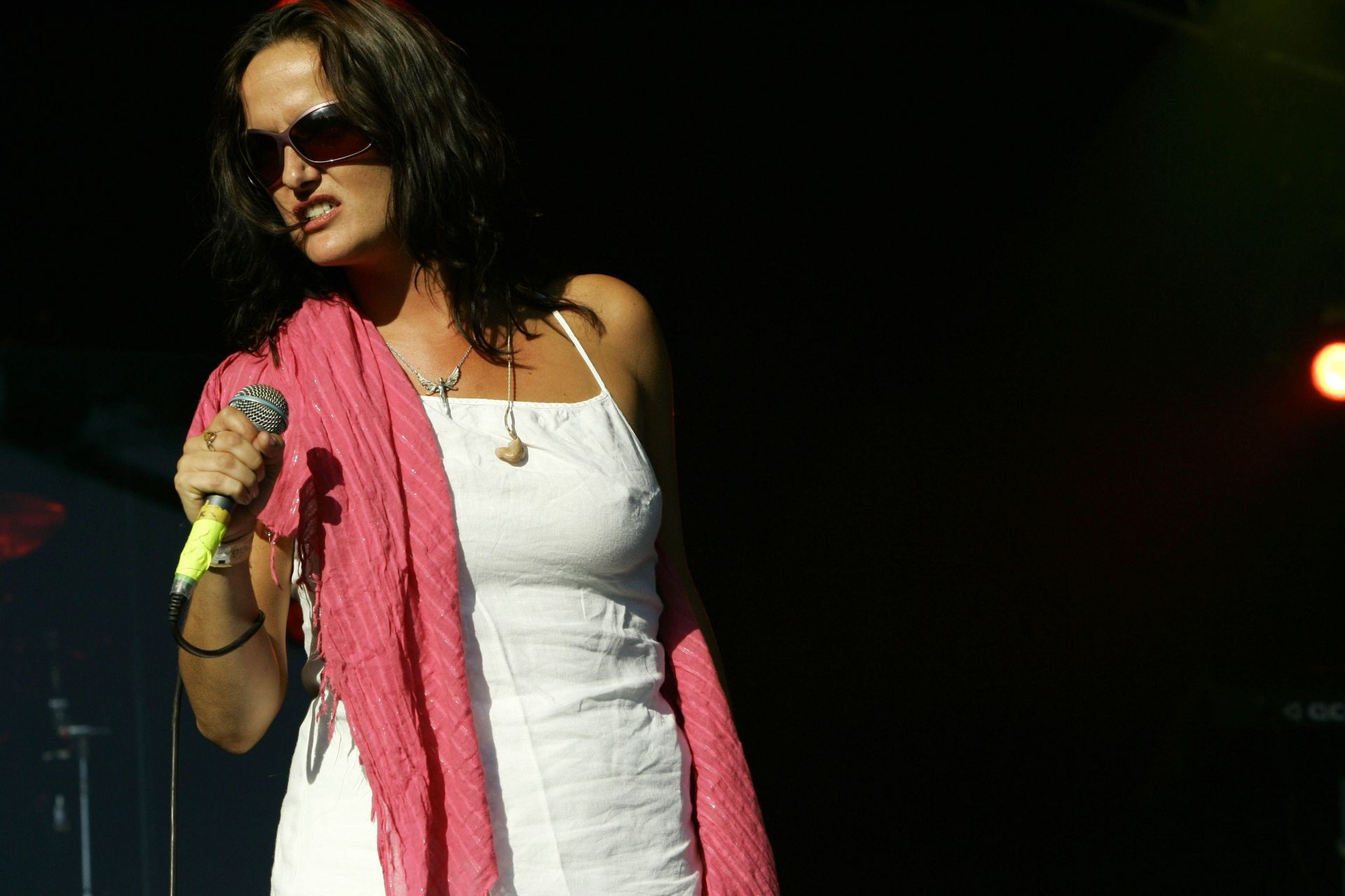 Photo of Sian EVANS and KOSHEEN - Source: Getty