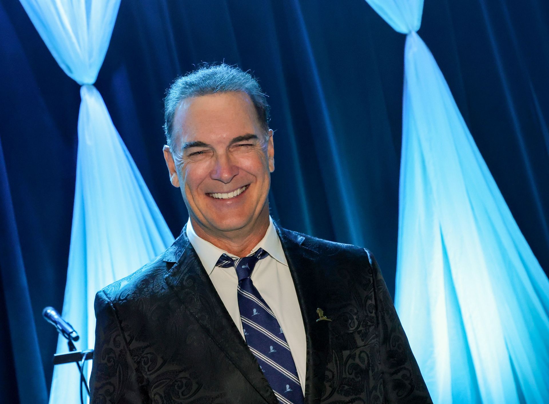 Patrick Warburton (Image via Getty)