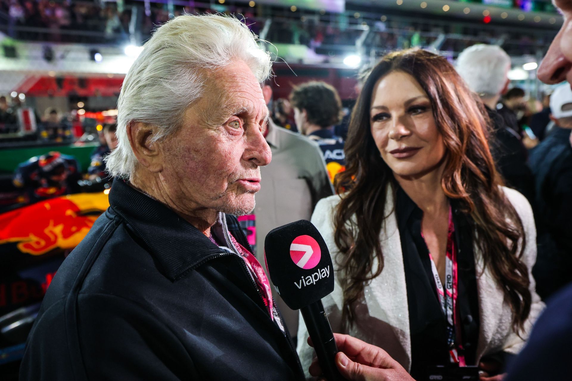 Michael Douglas and Catherine Zeta Jones at the F1 Grand Prix of Las Vegas - Source: Getty