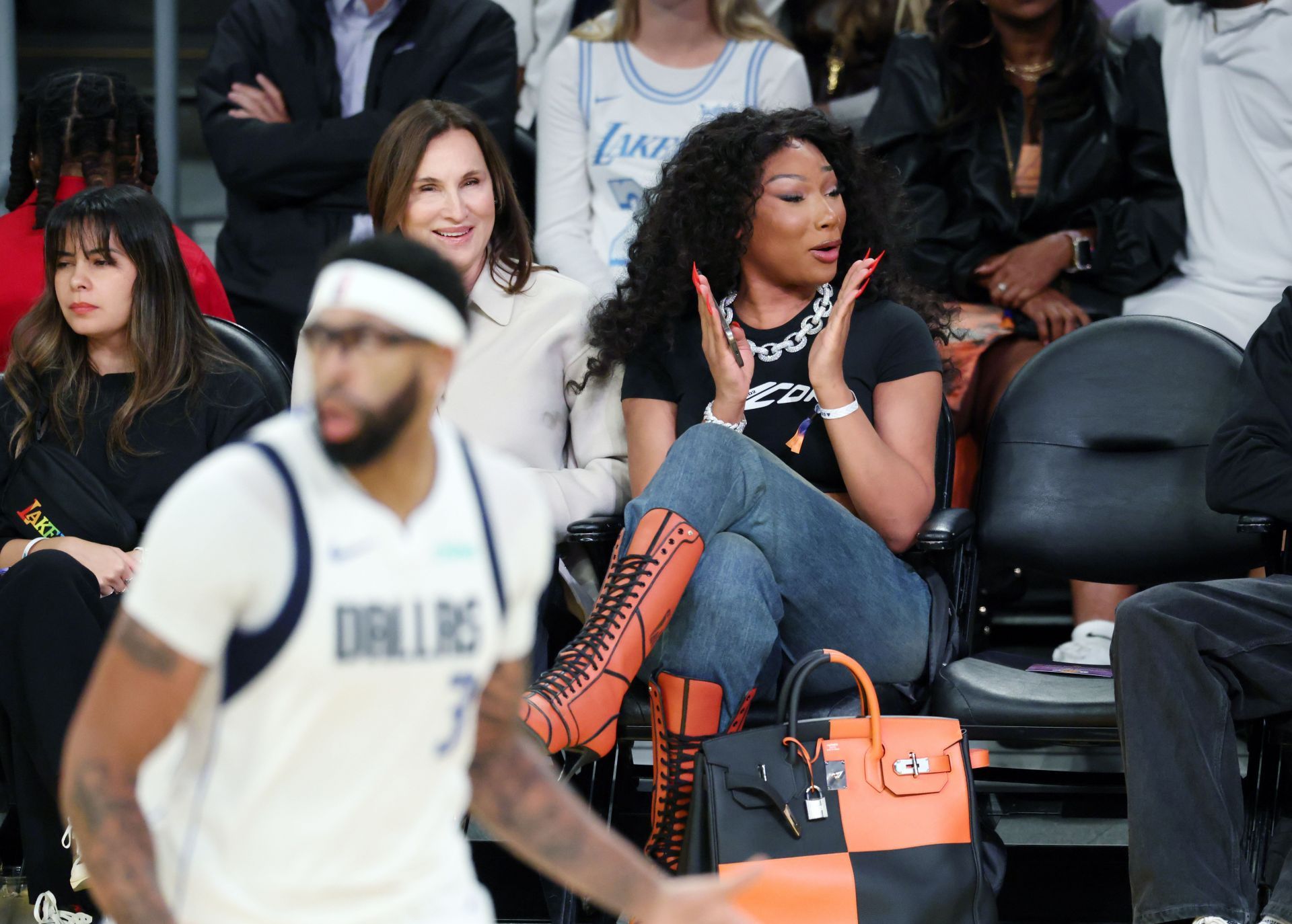 Celebrities At The Los Angeles Lakers Game - Source: Getty