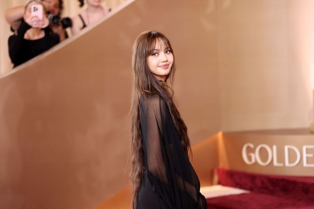 How did BLACKPINK's Lisa dress for the Golden Globes 2026? Red carpet style  explored
