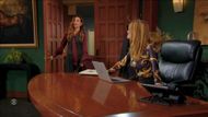 The Young and the Restless: Victoria is not surprised by what she sees | Image: CBS