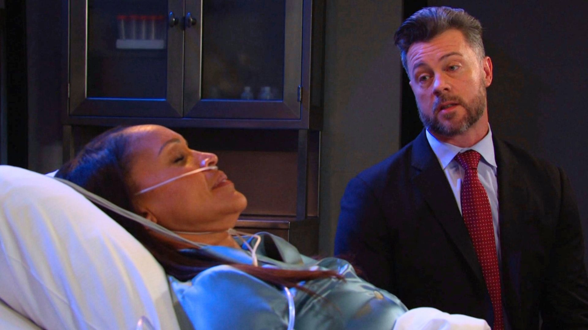 EJ had a one-man chat with Lexie | Image: Peacock