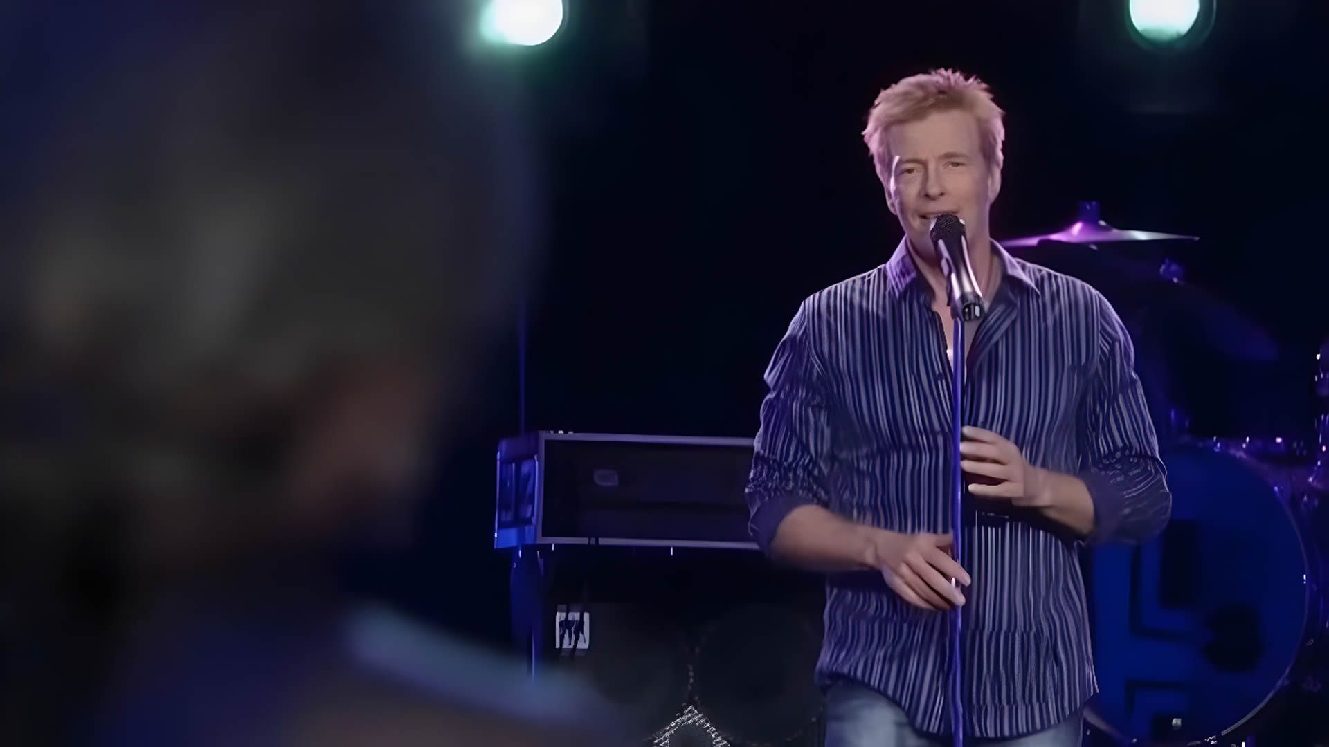 General Hospital star Jack Wagner singing | Image: ABC