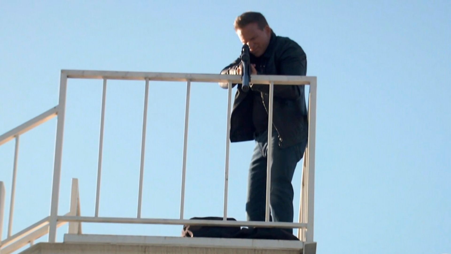 Jason needs to be more discreet | Image: ABC