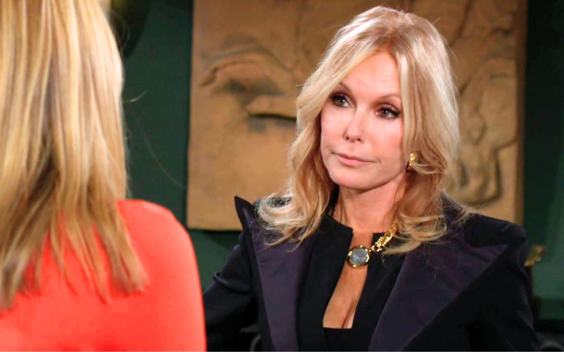 Lauren and Phyllis brace for impact | Image: CBS