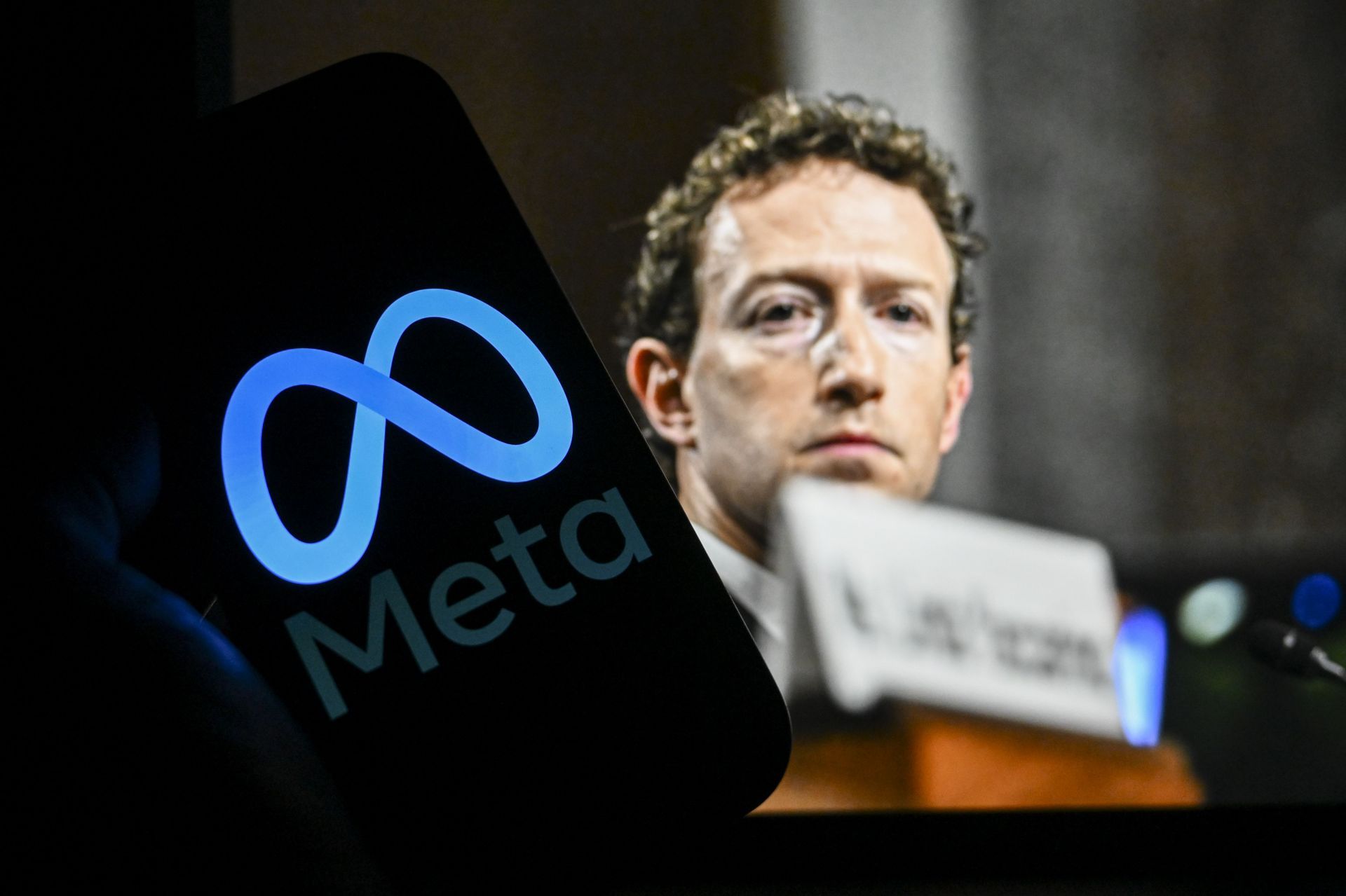 Mark Zuckerberg's $80 billion mistake literally defines his organization, and it's ironic