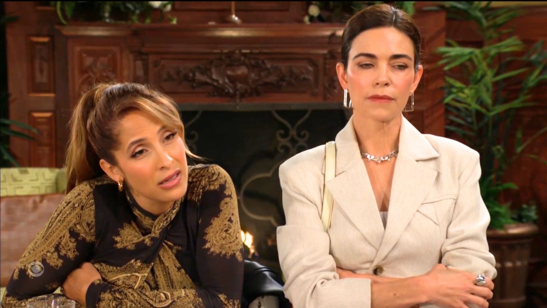 Lily Winters (Christel Khalil) and Victoria Newman (Amelia Heinle) traded barbs with Phyllis at the Genoa City Athletic Club bar on The Young and the Restless | Image: CBS