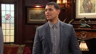 Delon de Metz on The Bold and the Beautiful | Image: CBS