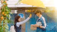 Im-sol holding an umbrella for Sun-jae (Image via X/@CJnDrama)