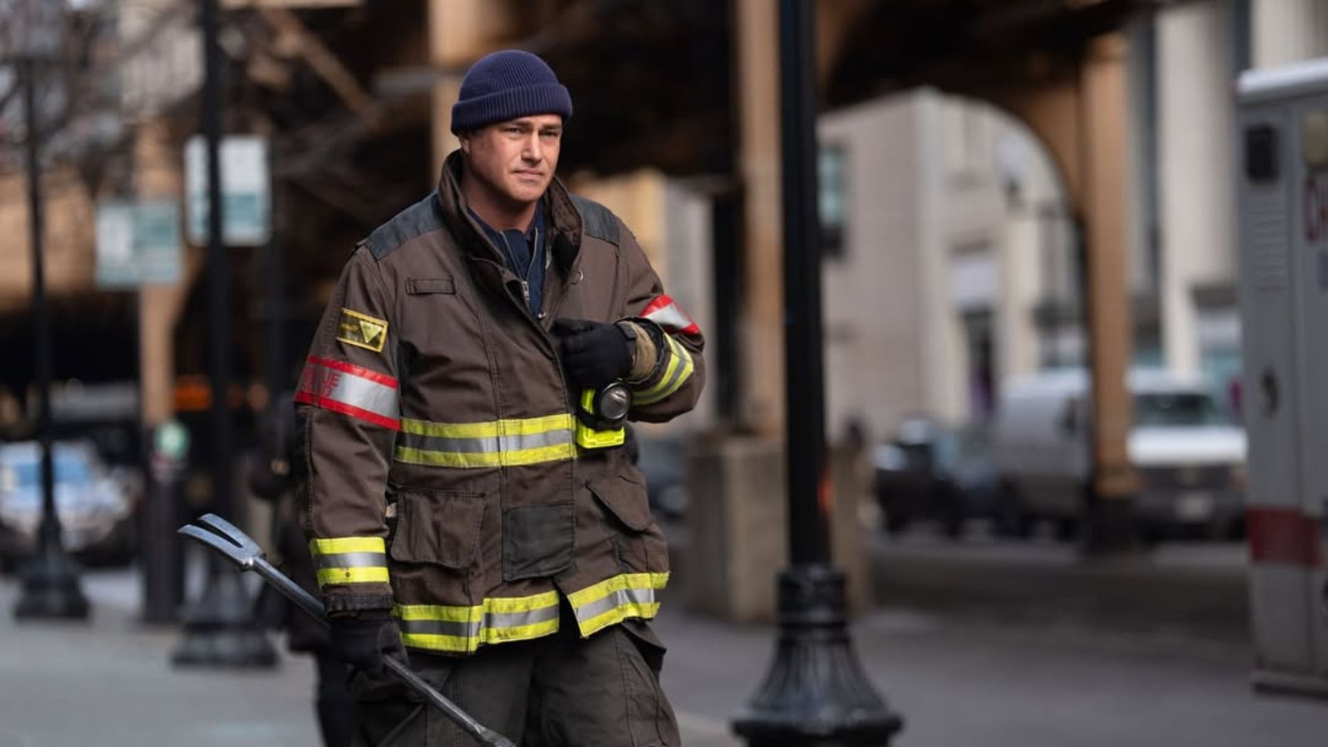 Hopkins goes after Severide and Kidd solves an arson case