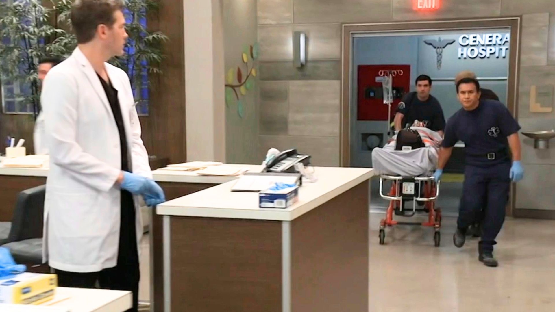 Jordan is rushed into the ER | Image: ABC