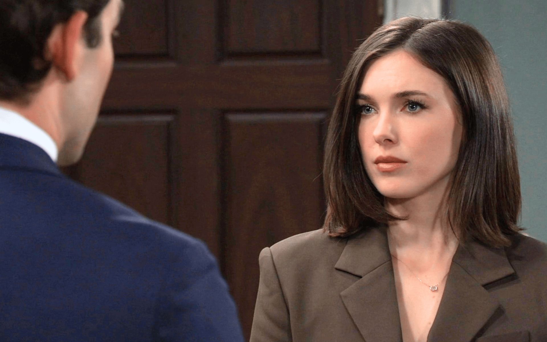 General Hospital's Willow and Michael discuss Wiley | Image: ABC