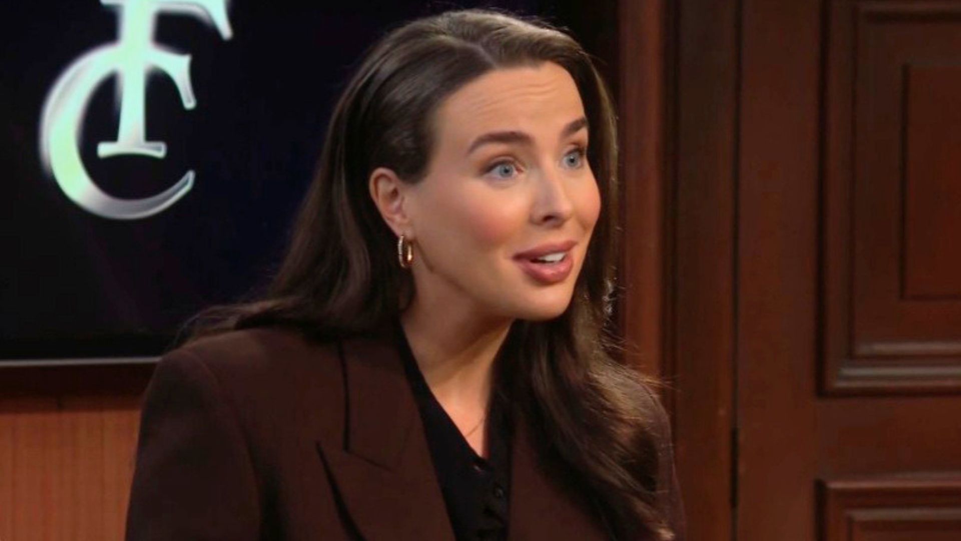 Ivy begged Electra to listen | Image: CBS