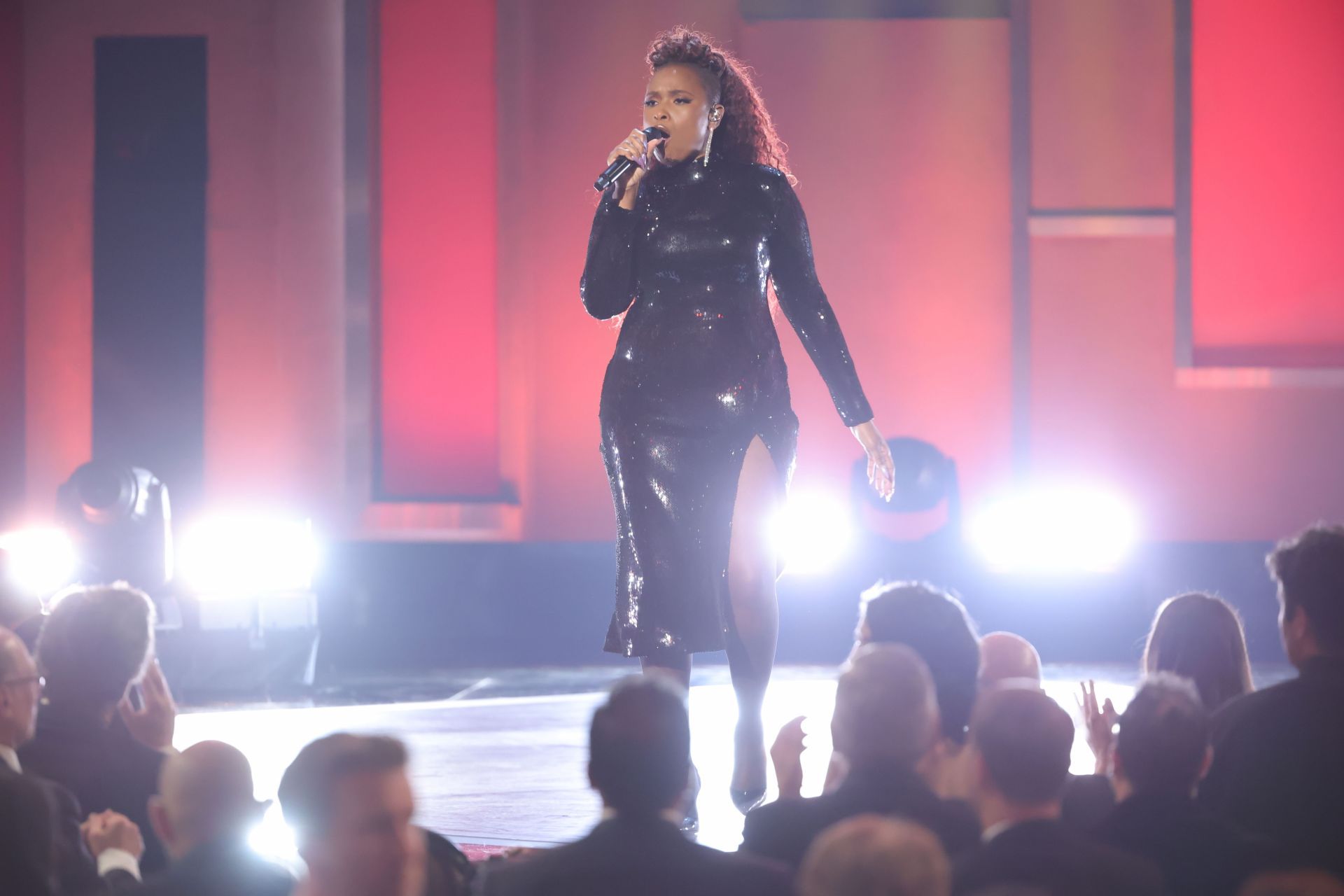 When did Jennifer Hudson participate in American Idol? Songstress speaks candidly about “insane” full circle moment of returning as a judge