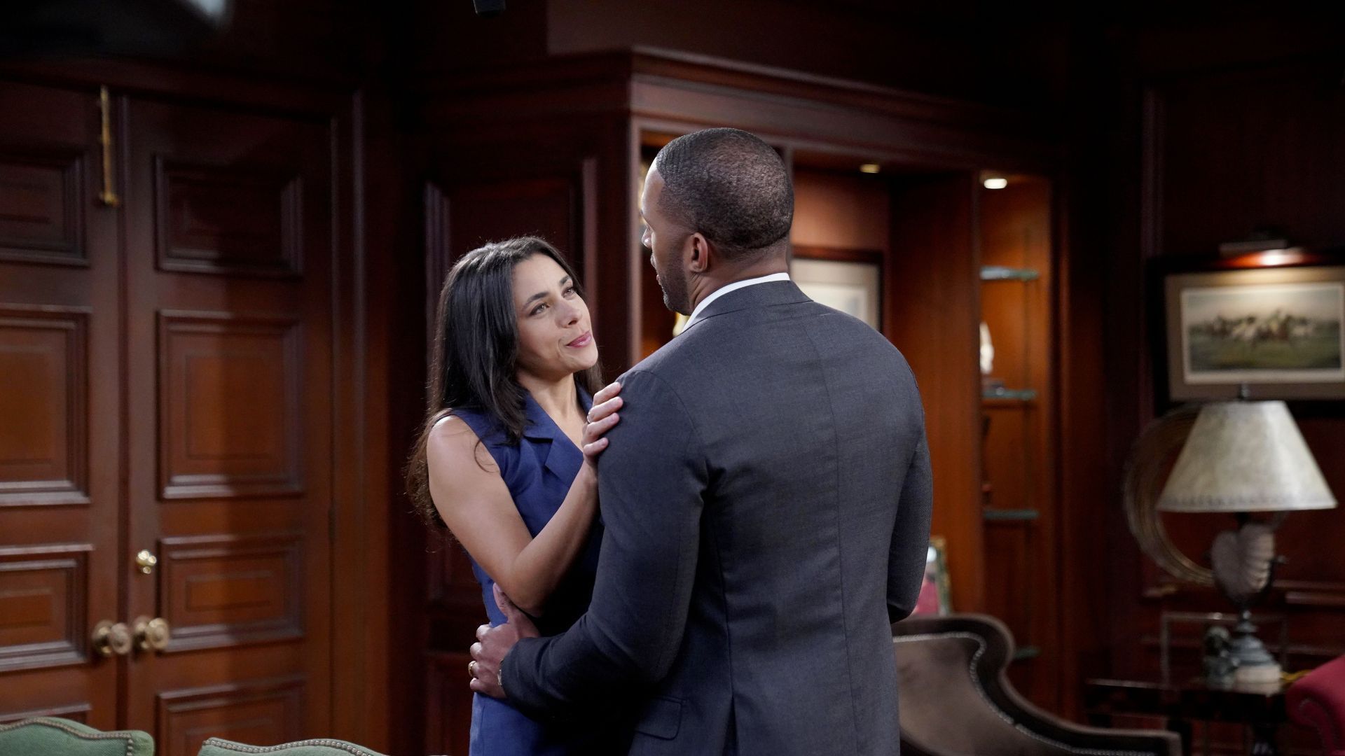 Carter brought Daphne Rose up to speed on the Will and RJ drama on B&B | Image: JPI