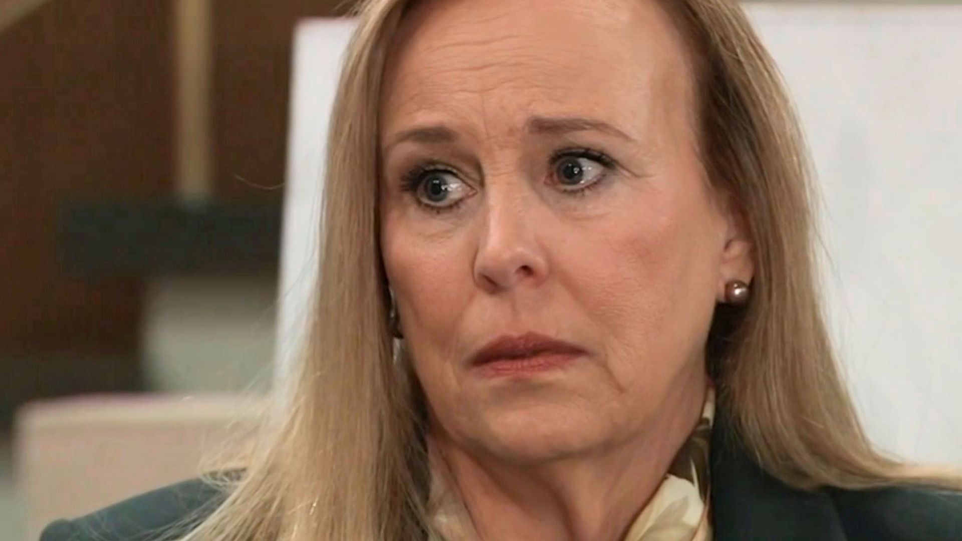 Laura listens to Ezra's tales of woe | Image: ABC