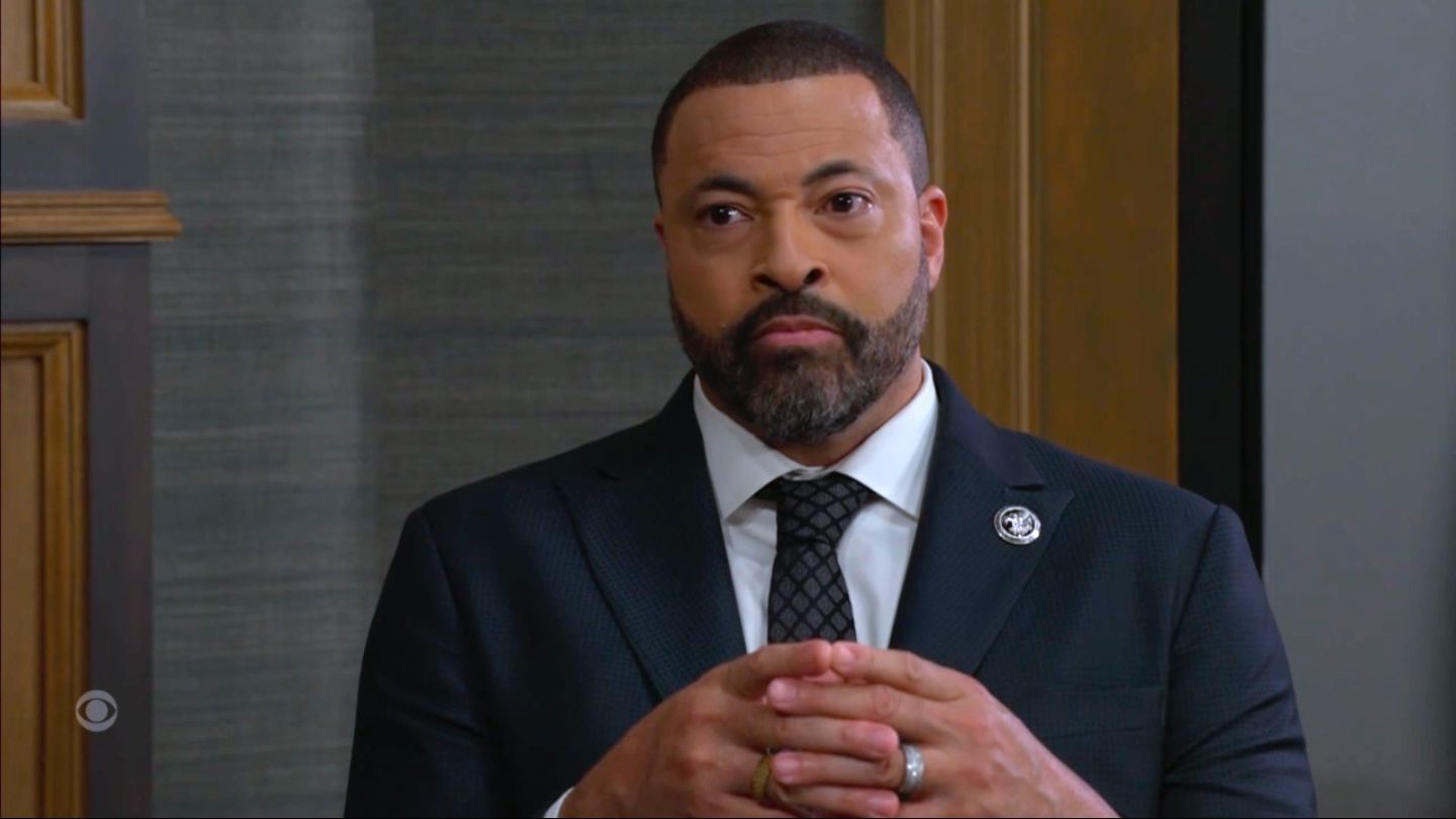 Bill got wise to Lynette Wise