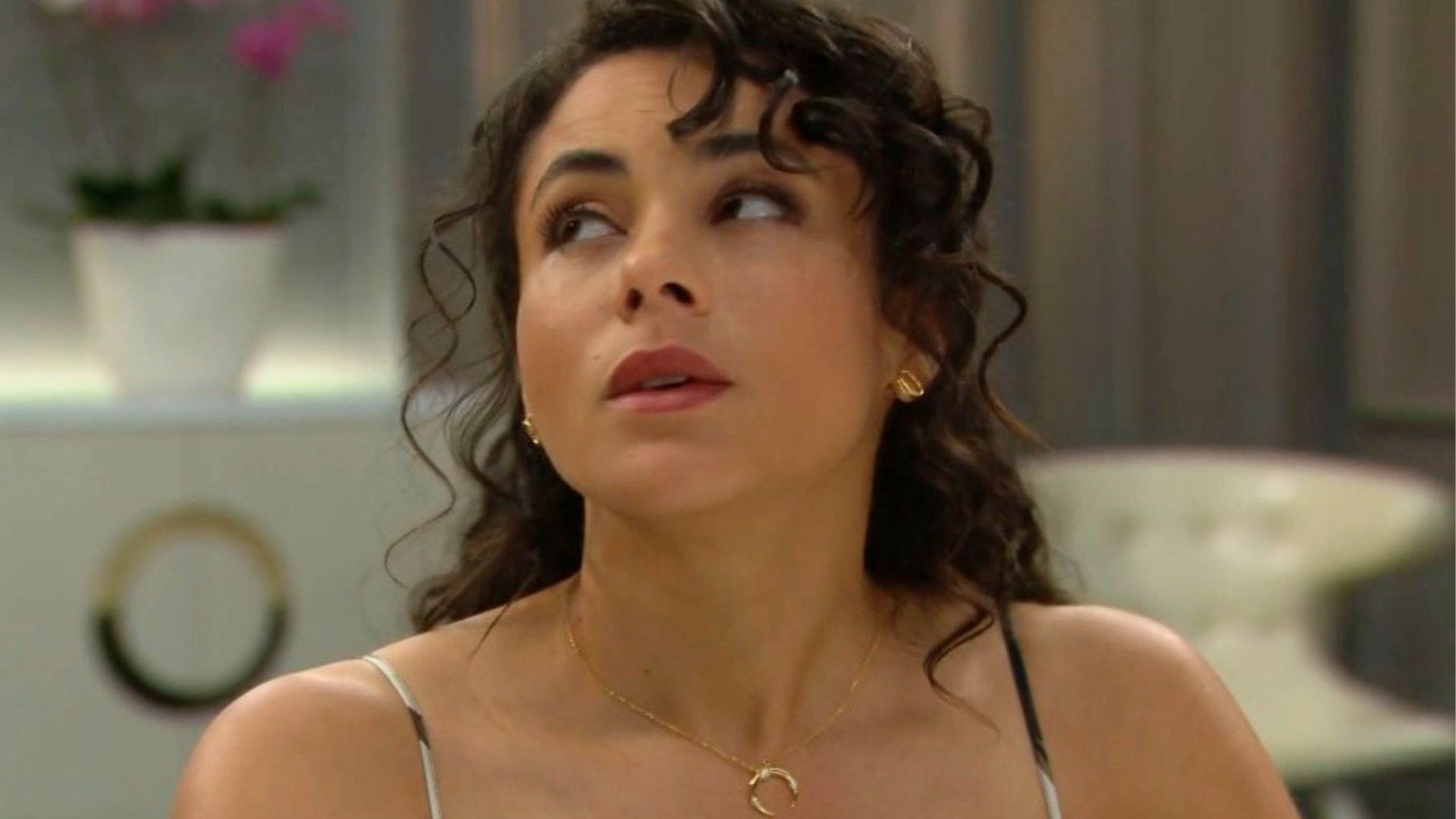 Daphne had news for RJ | Image: CBS