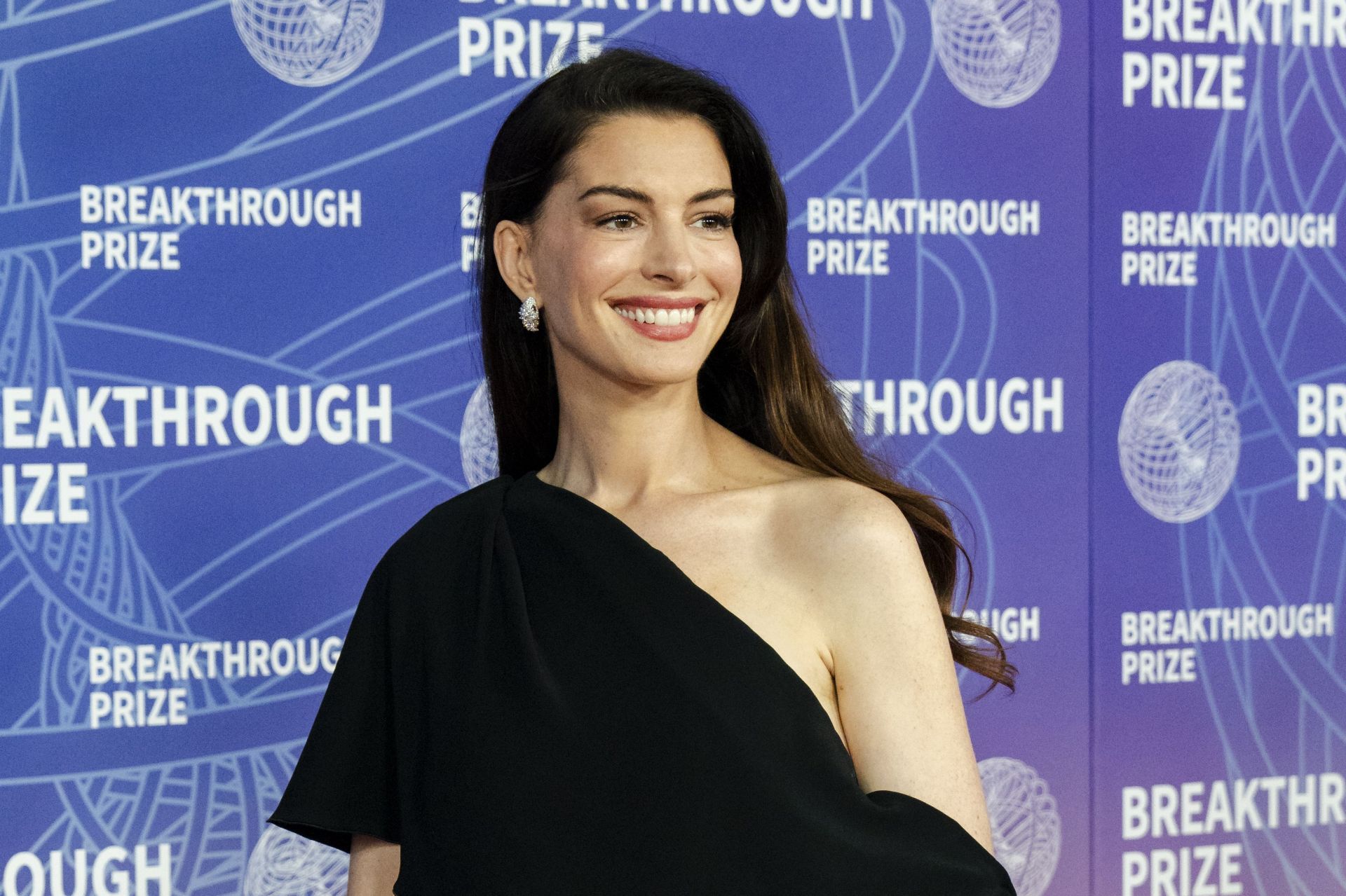 12th Breakthrough Prize Ceremony - Arrivals - Source: Getty