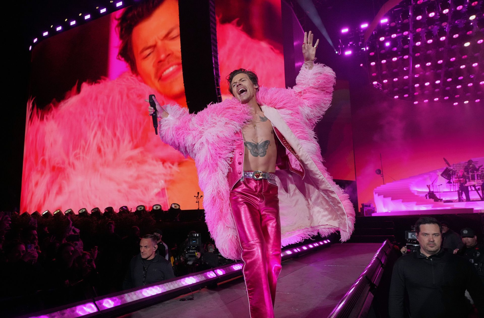 2022 Coachella Valley Music And Arts Festival - Weekend 2 - Day 1 - Source: Getty