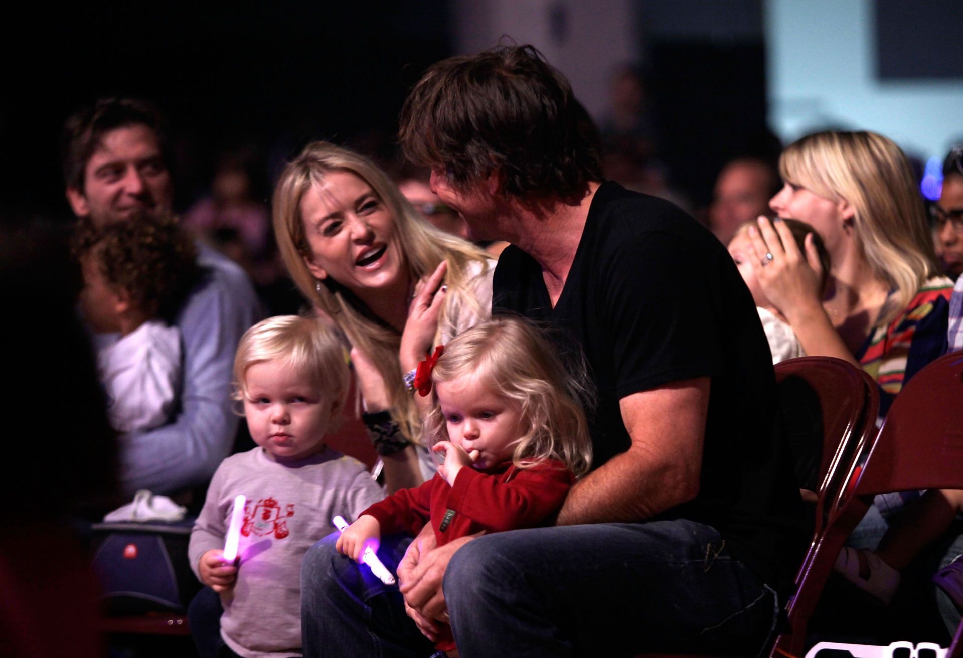 Dennis Quaid (R), his then wife Kimberly Quaid (L), children Thomas Boone Quaide and Zoe Grace Quaid attend the first ever Yo Gabba Gabba! : "There's A Party In My City" live performance at The Shrine Auditorium on November 14, 2009 in Los Angeles, California- Source: Getty